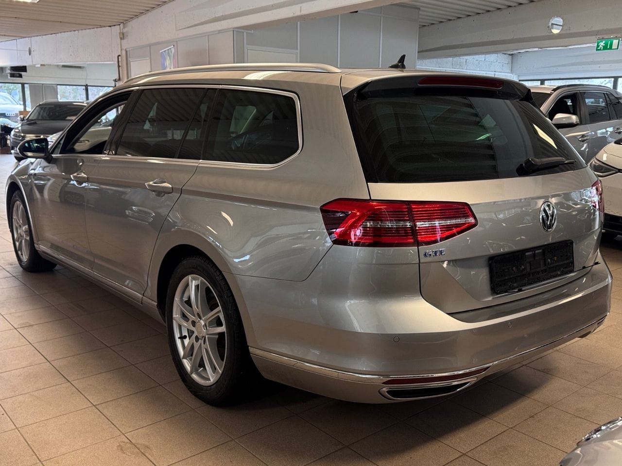 Volkswagen Passat GTE Hybrid med Aircondition