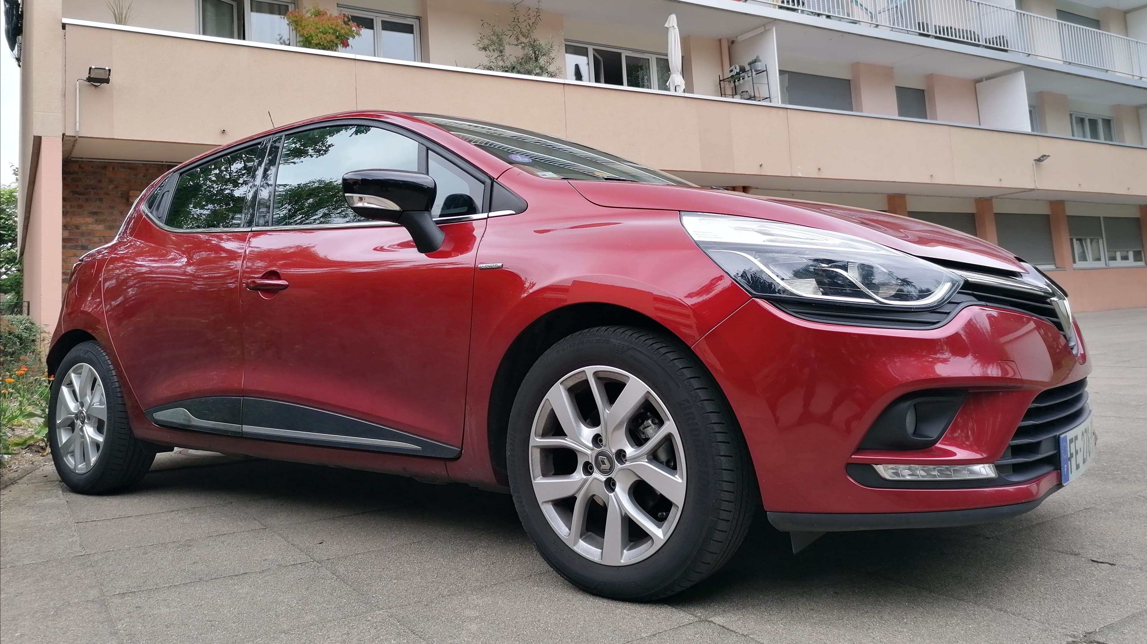Renault Clio, 2018, Essence 98