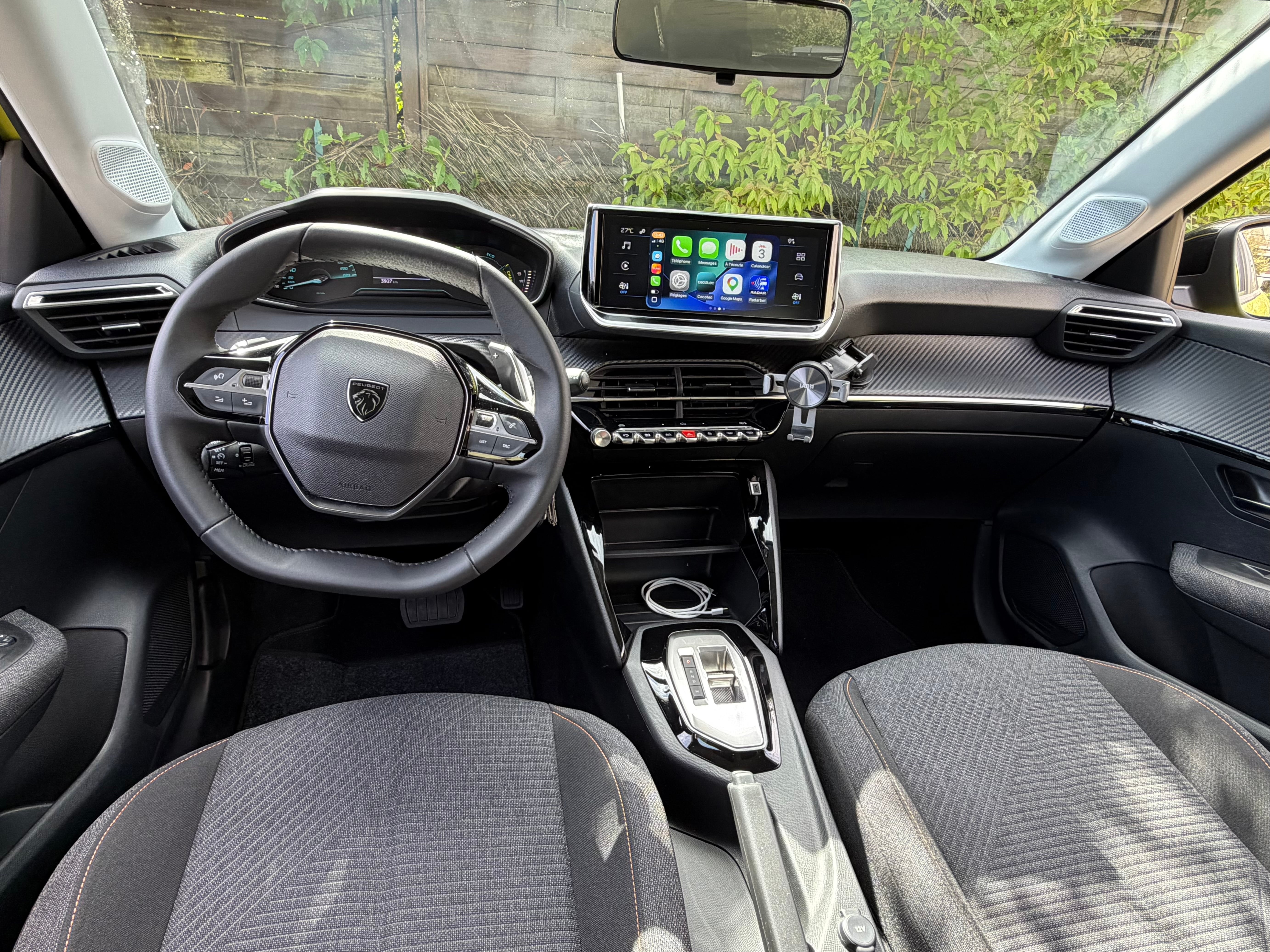 Peugeot 208 Boite automatique avec Apple CarPlay
