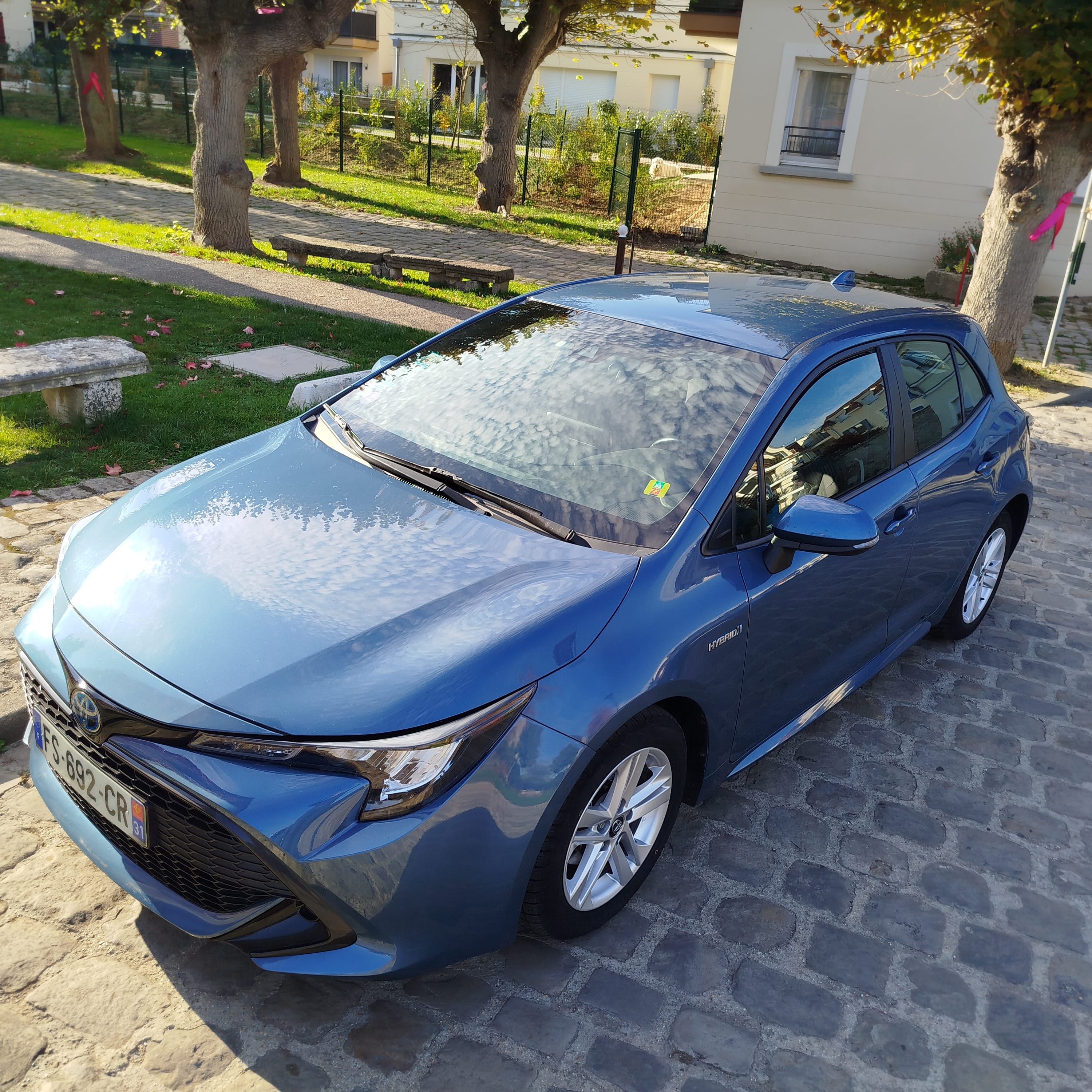 Toyota Corolla Hybride avec Apple CarPlay