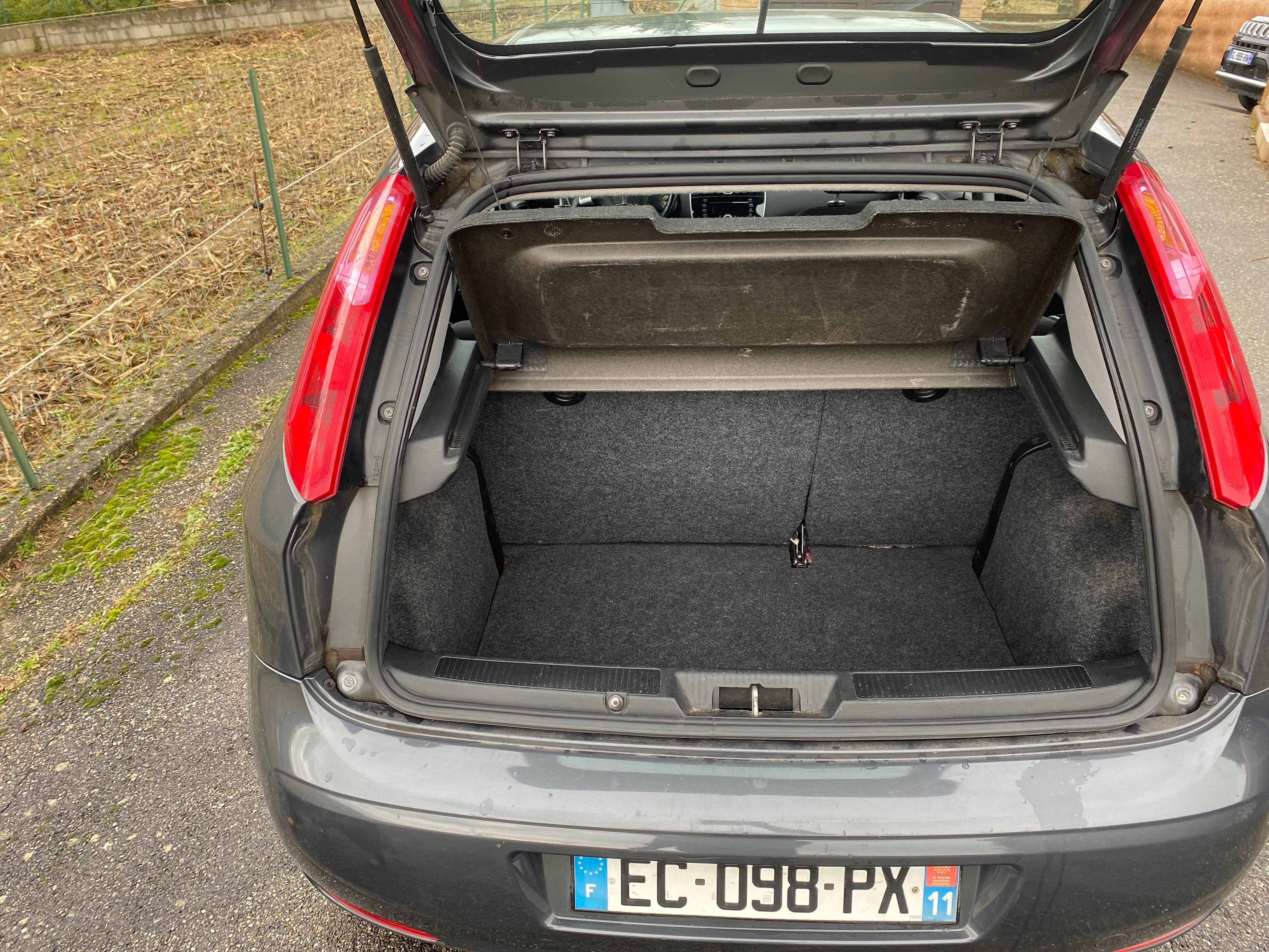 Fiat Grande Punto avec Pneus neige