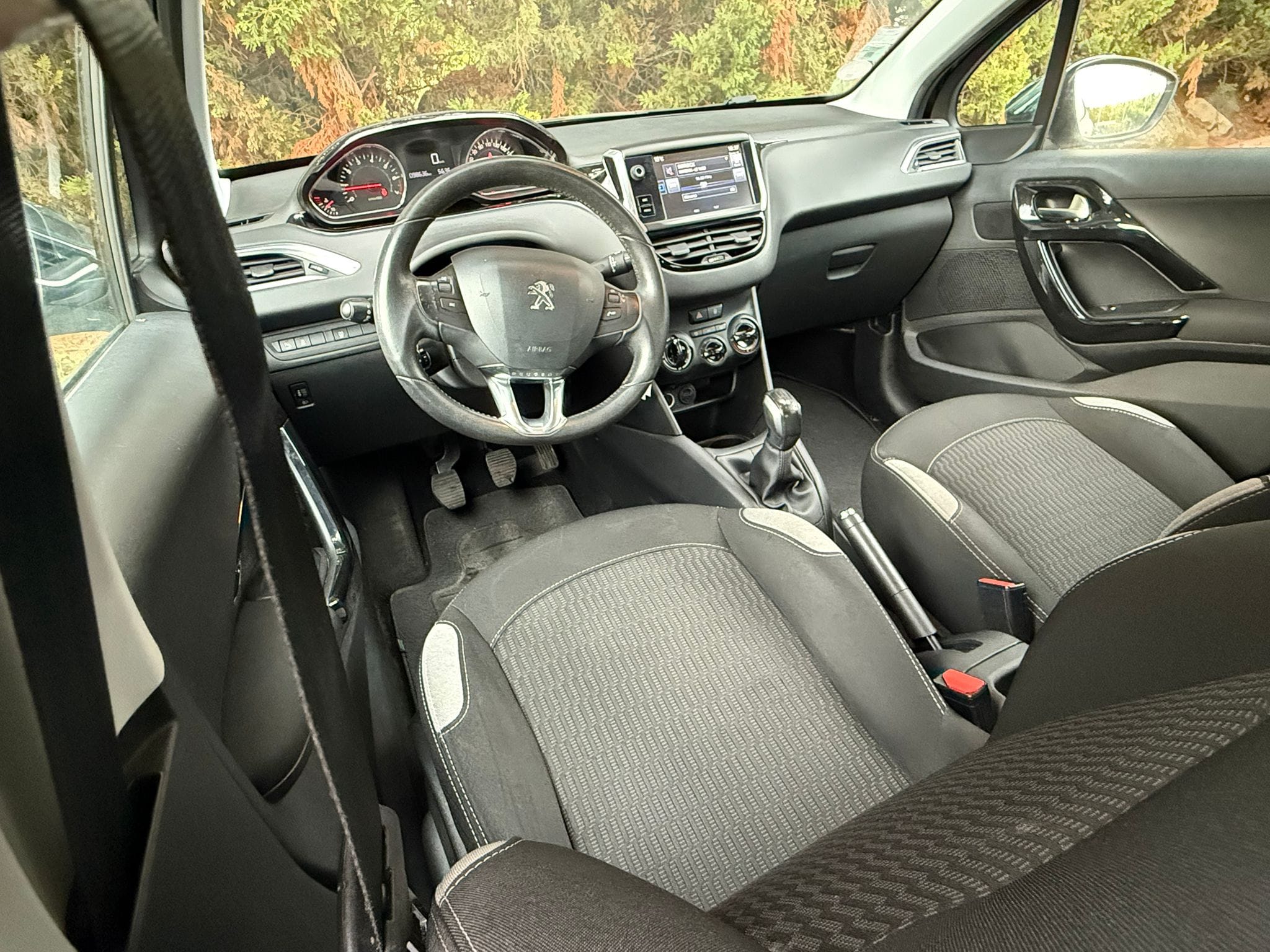 Peugeot 208 avec Régulateur de vitesse