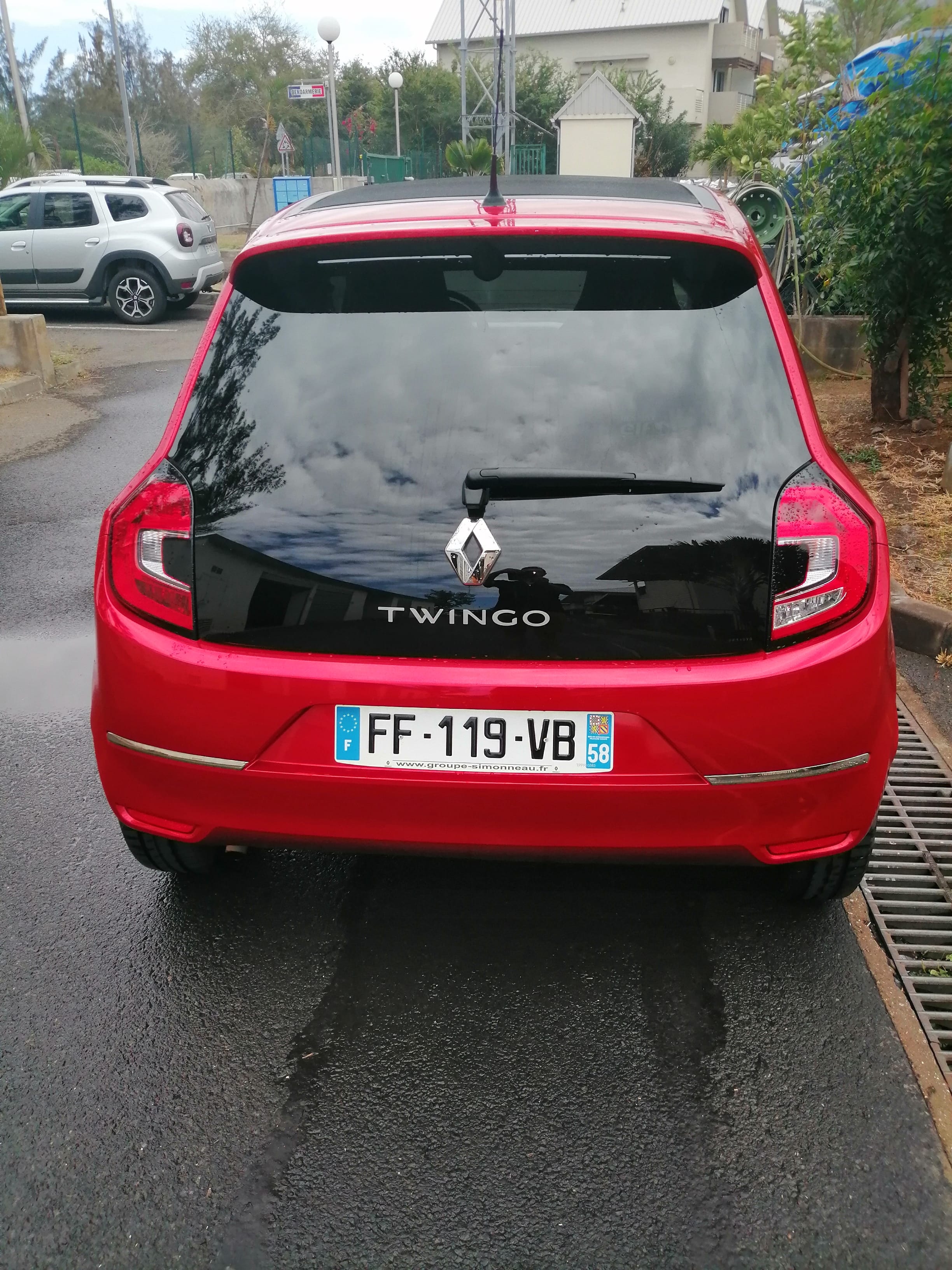 Renault Twingo III 92cv avec Siège bébé