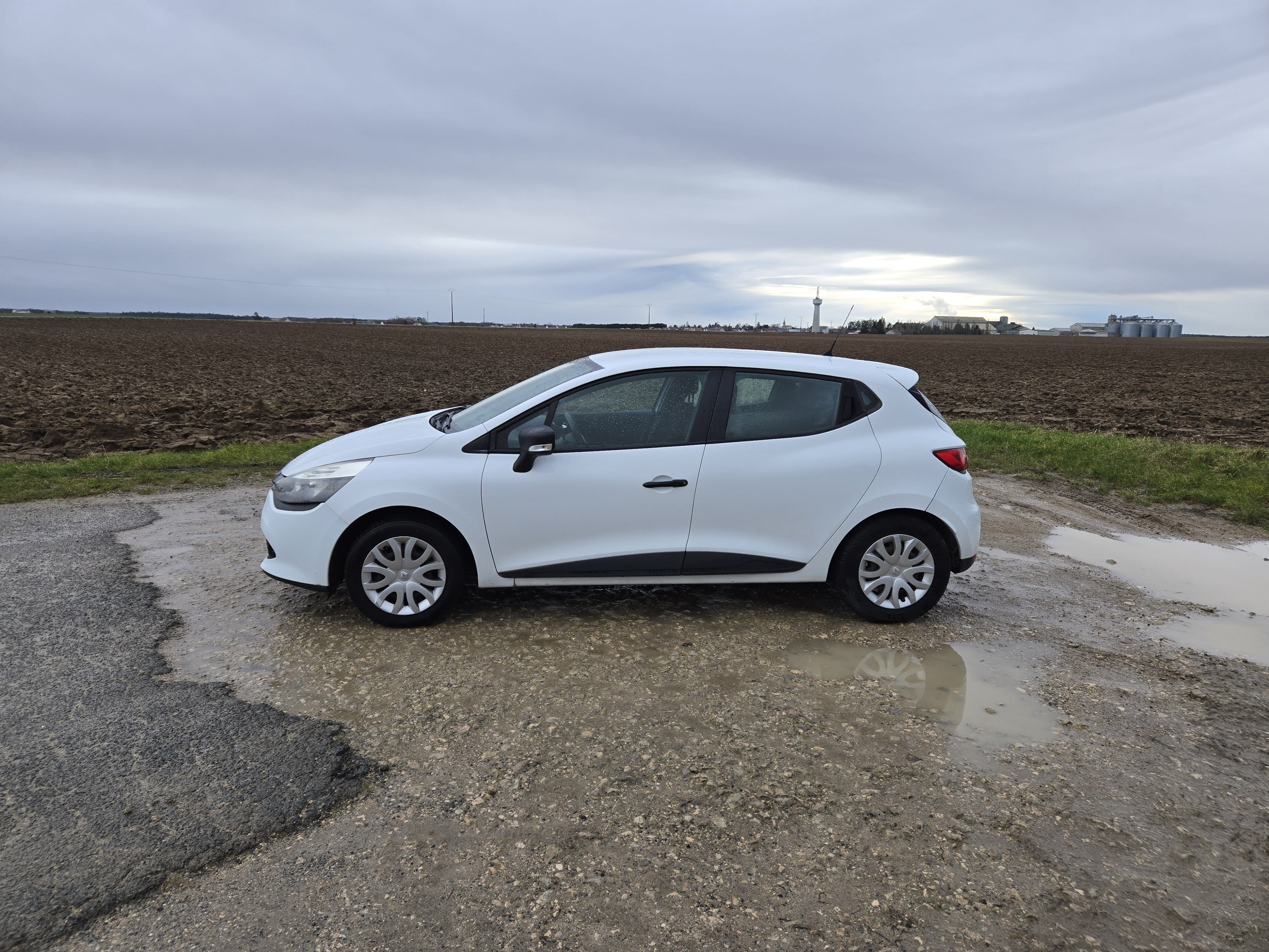 Renault Clio 1.5 dci avec Climatisation