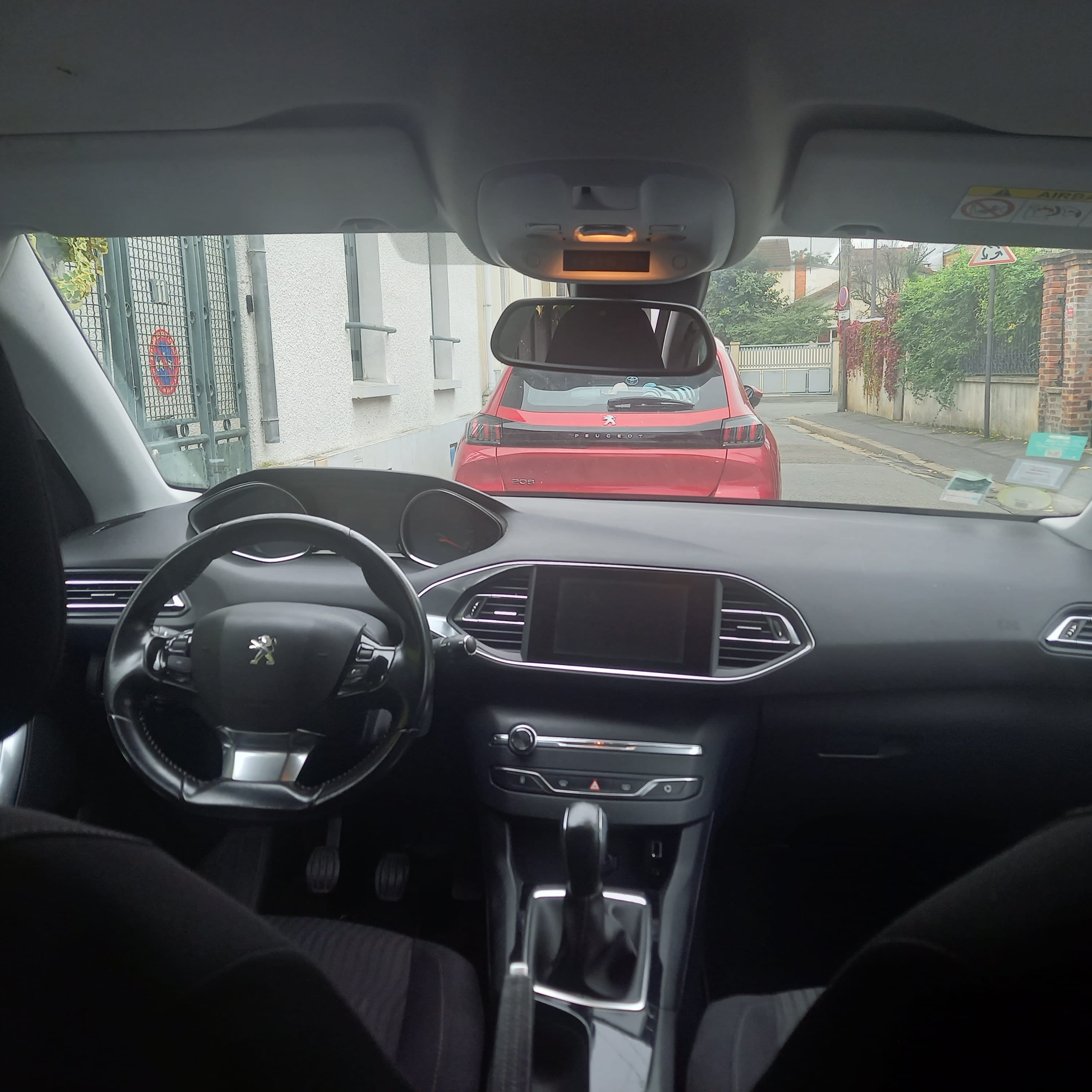 Peugeot 308 SW avec GPS