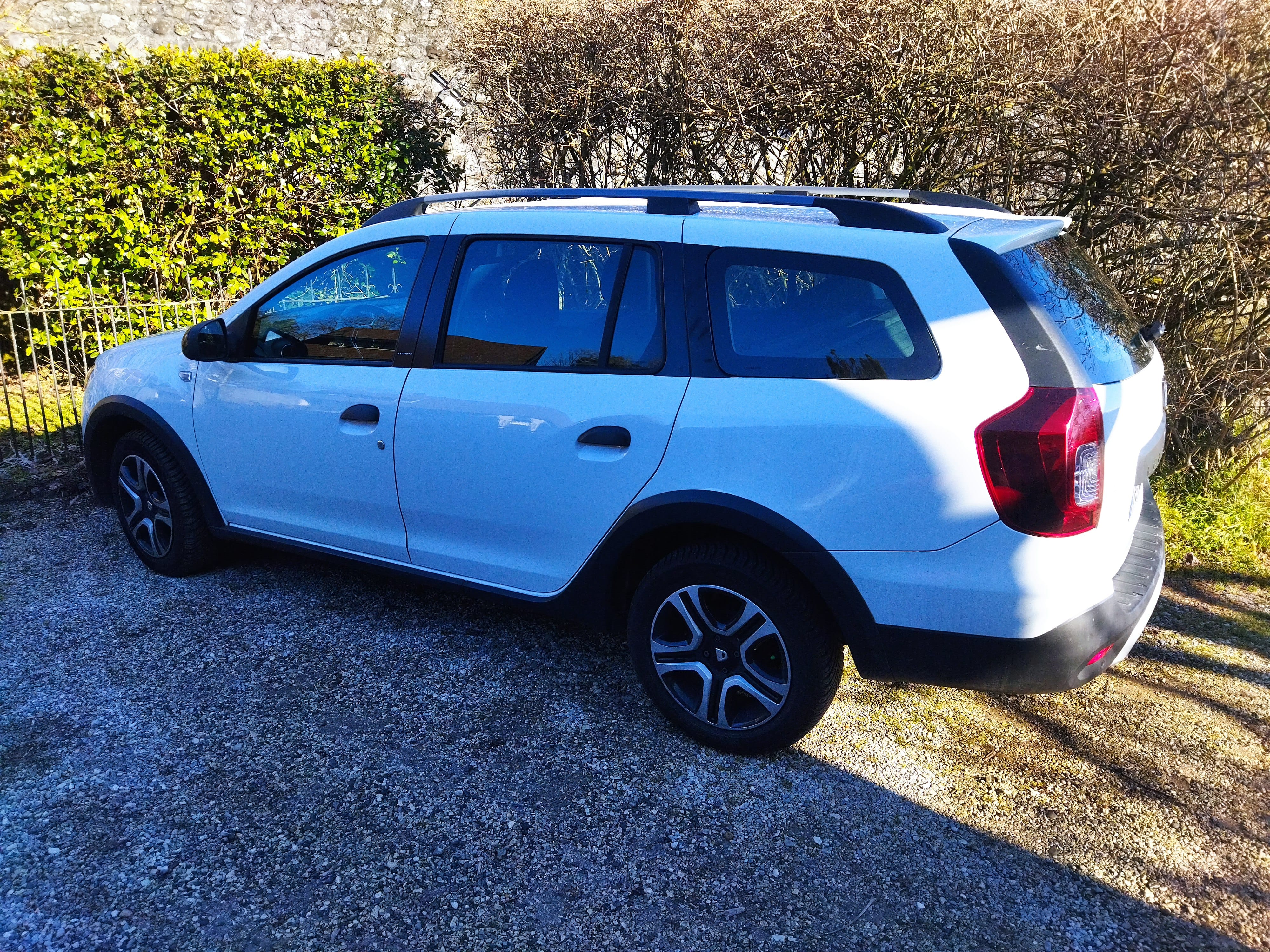 Dacia Logan MCV 0.9 TCE Stepway avec Climatisation