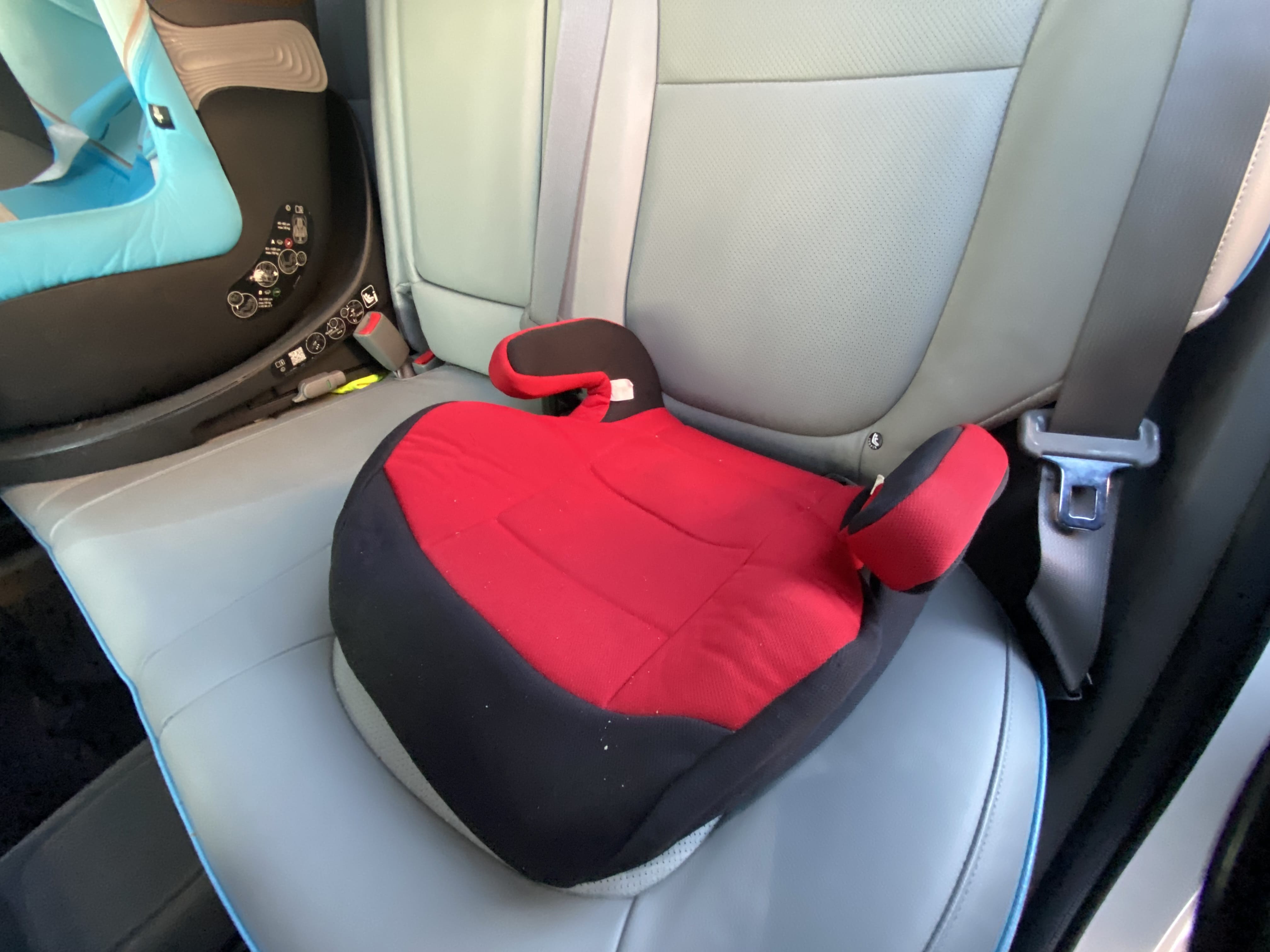 Kia Soul EV+ Med soltak & skinnseter. (Barnestol/er) med Apple CarPlay