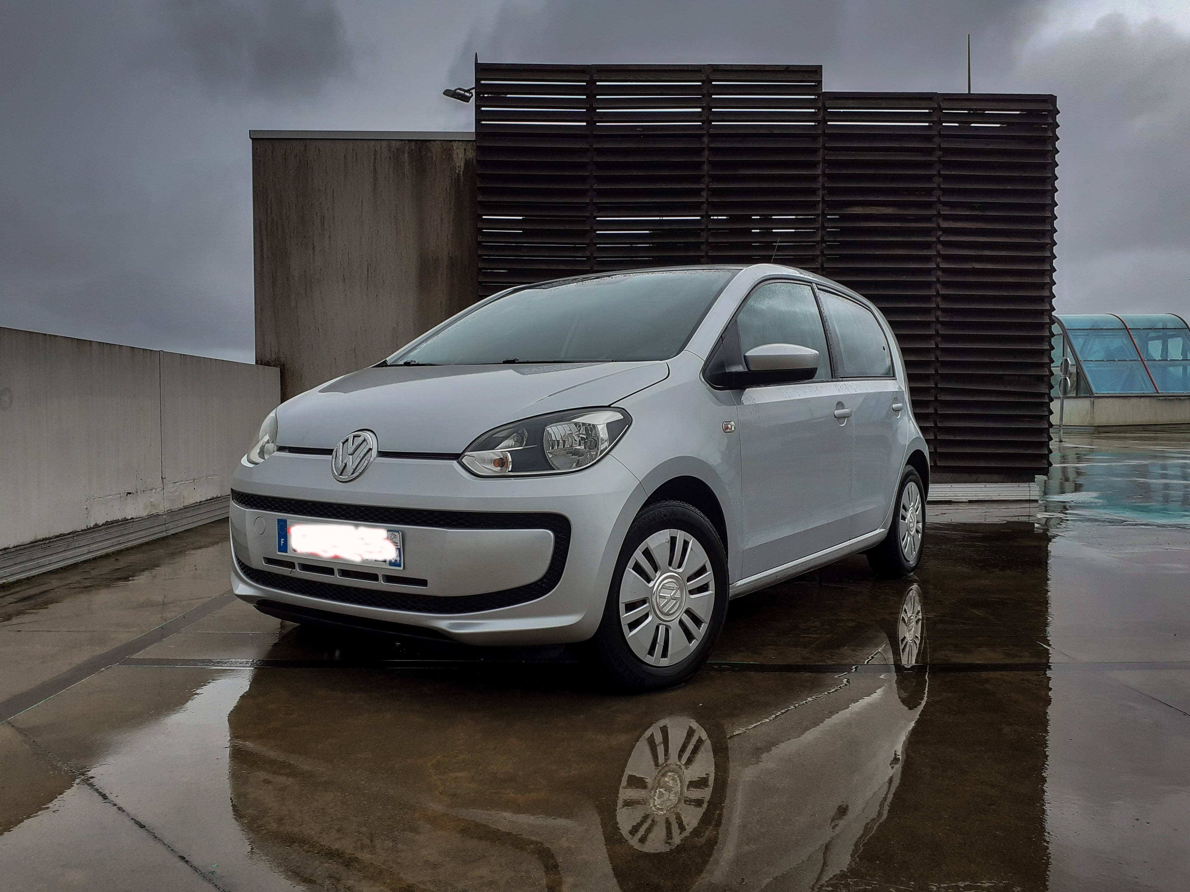 Volkswagen Up!, 2013, Essence 95