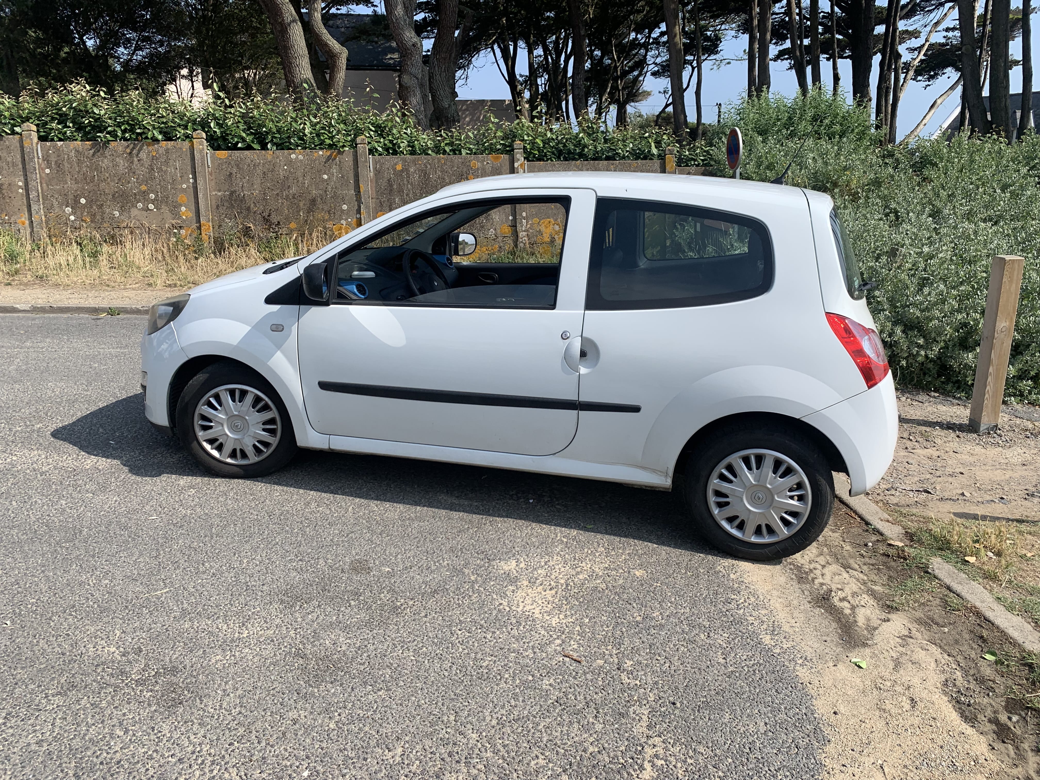 Renault Twingo Essence avec Siège bébé