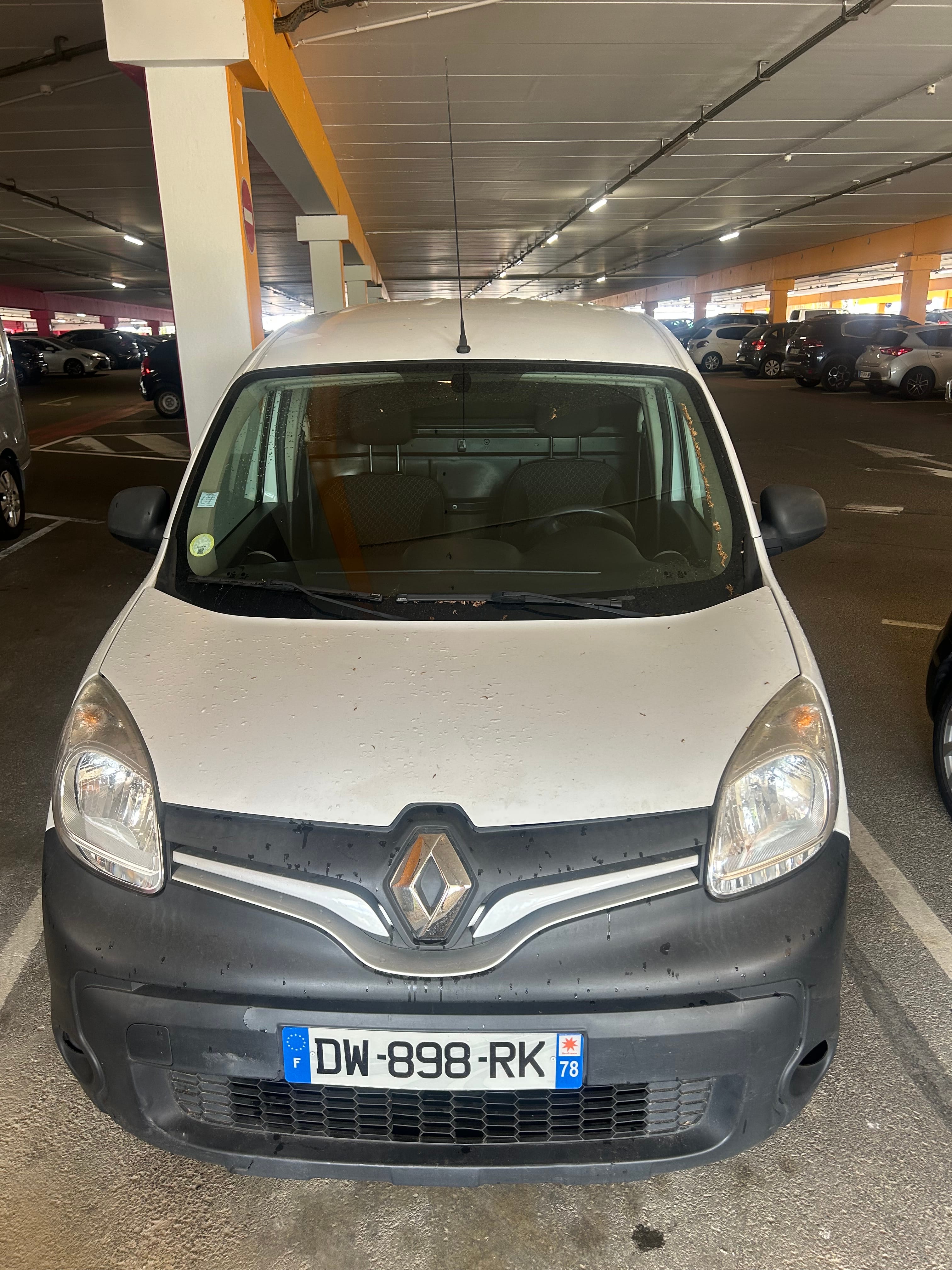 Renault Kangoo 1.5 dci 90 cv, 2015, Diesel