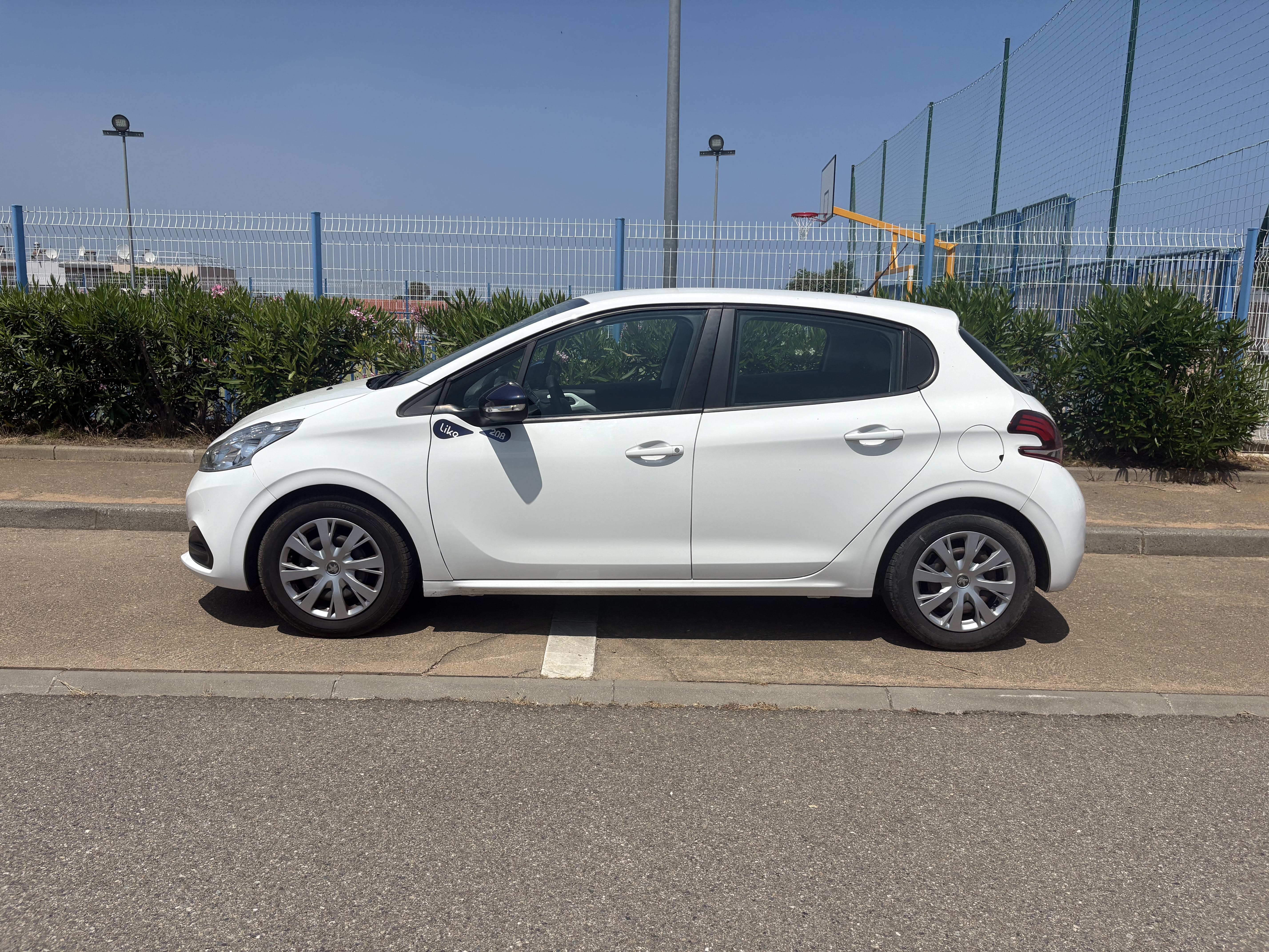 Peugeot 208 avec Climatisation