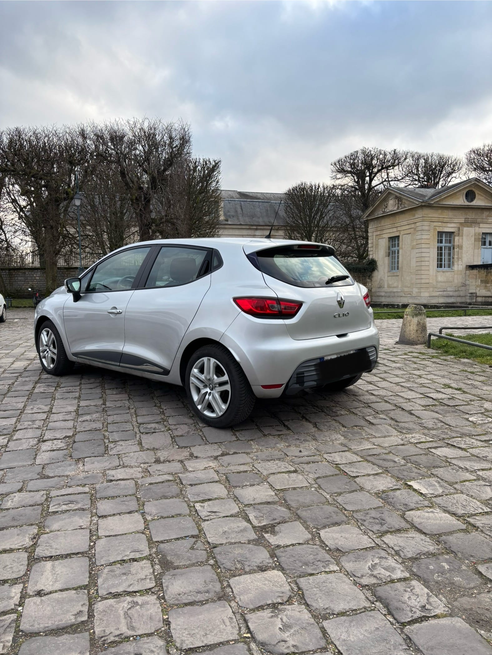 Renault Clio avec GPS