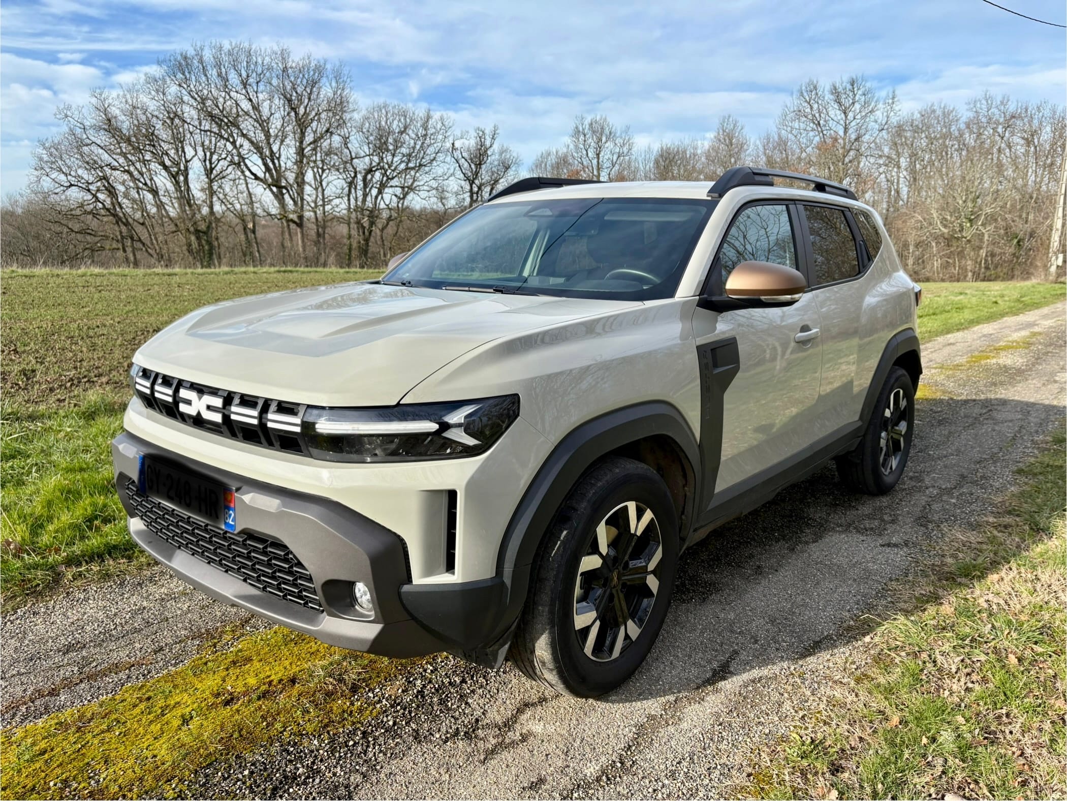 Dacia Duster, 2024, Essence 95 / Électrique (hybride), automatique