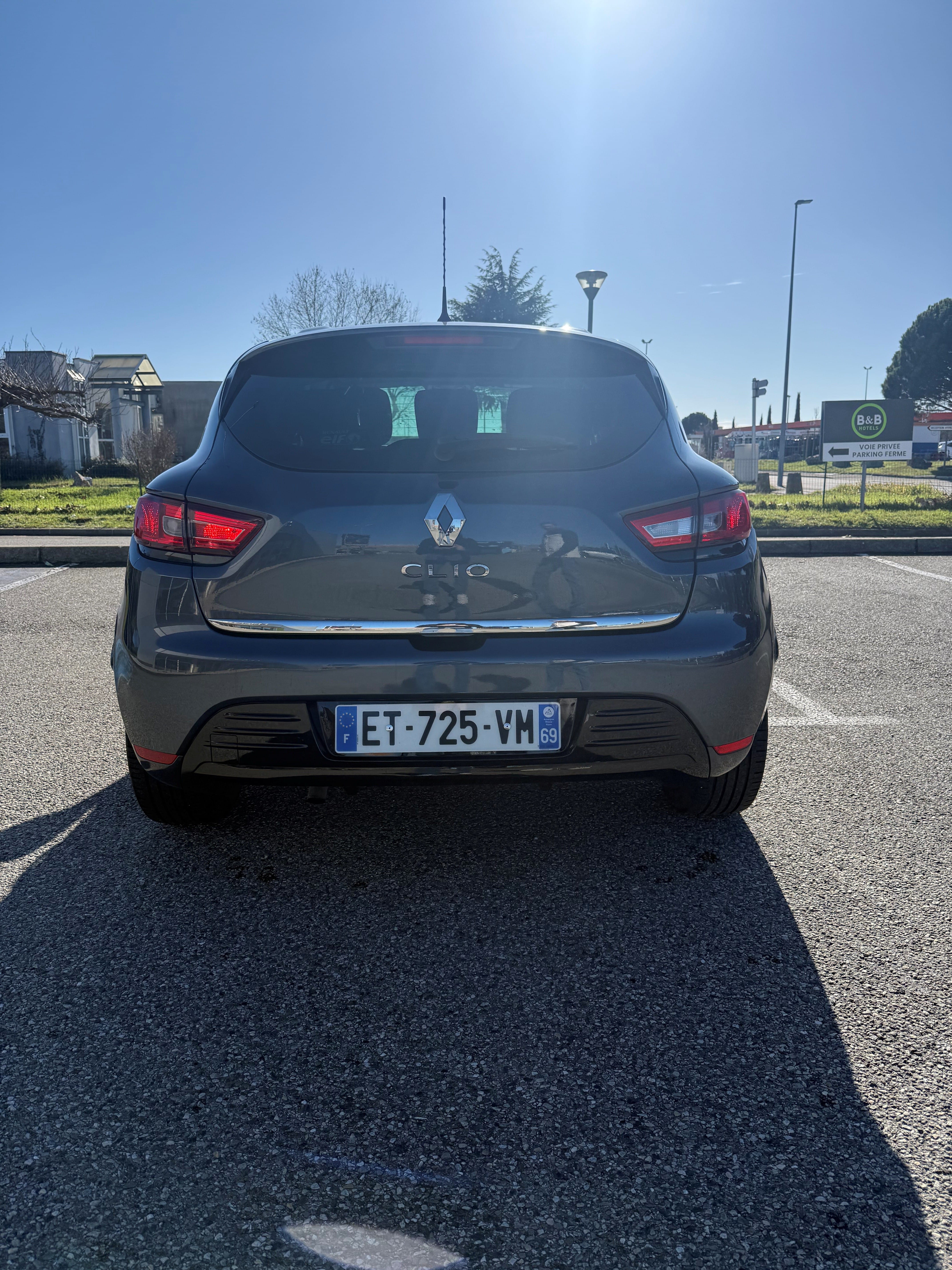 Renault Clio IV 0.9 Tce Limited avec Audio Bluetooth