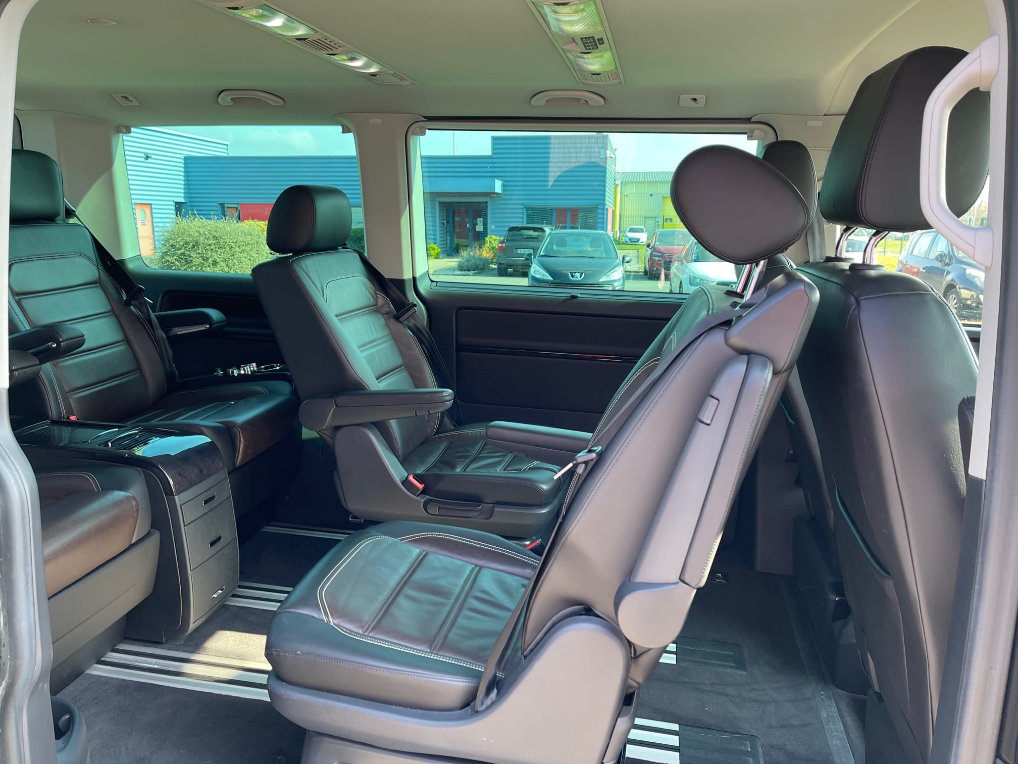 Volkswagen Multivan avec Entrée audio / iPod