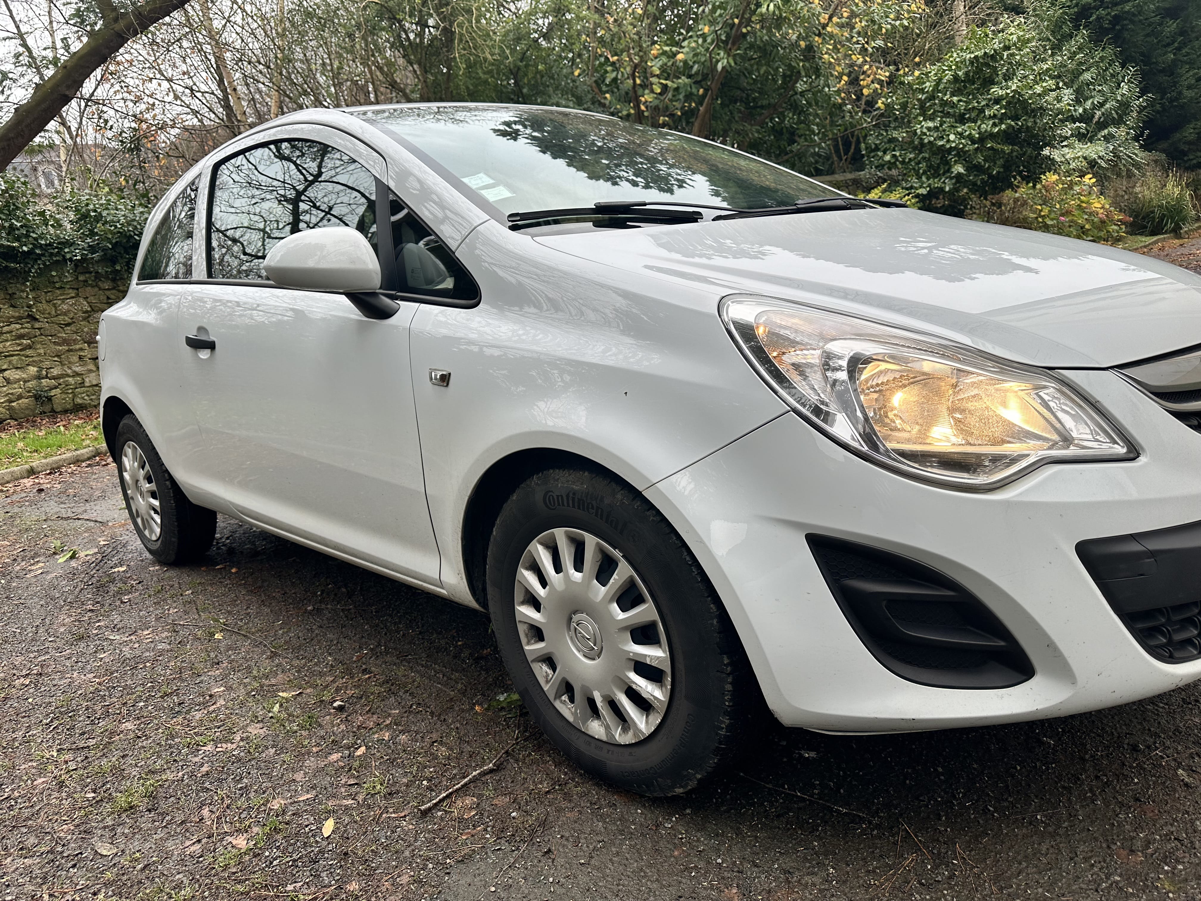 Opel Corsa, 2013, Essence 95