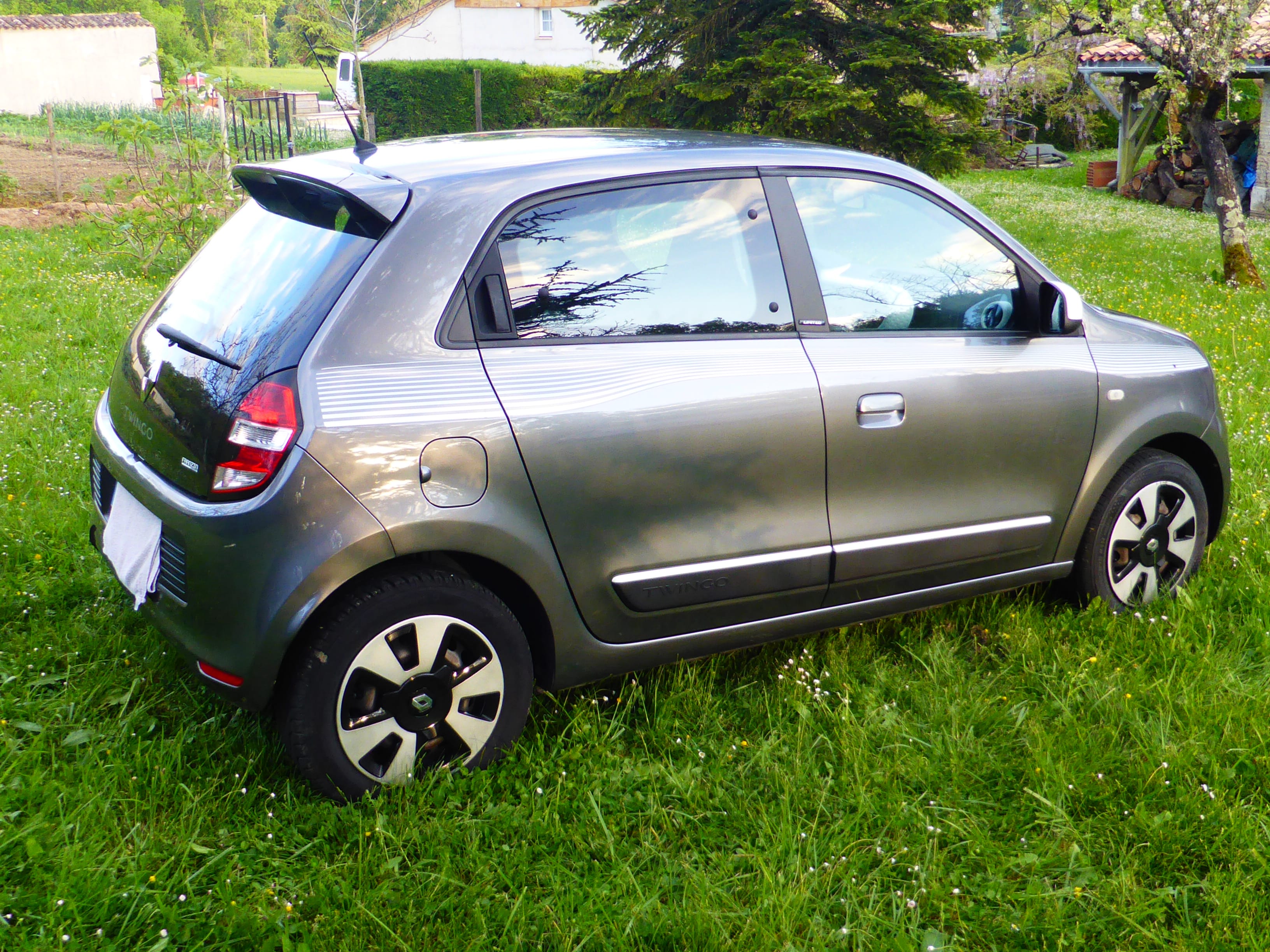 Renault Twingo III E85 GRISE Limited Energy TCe 90ch avec Régulateur de vitesse