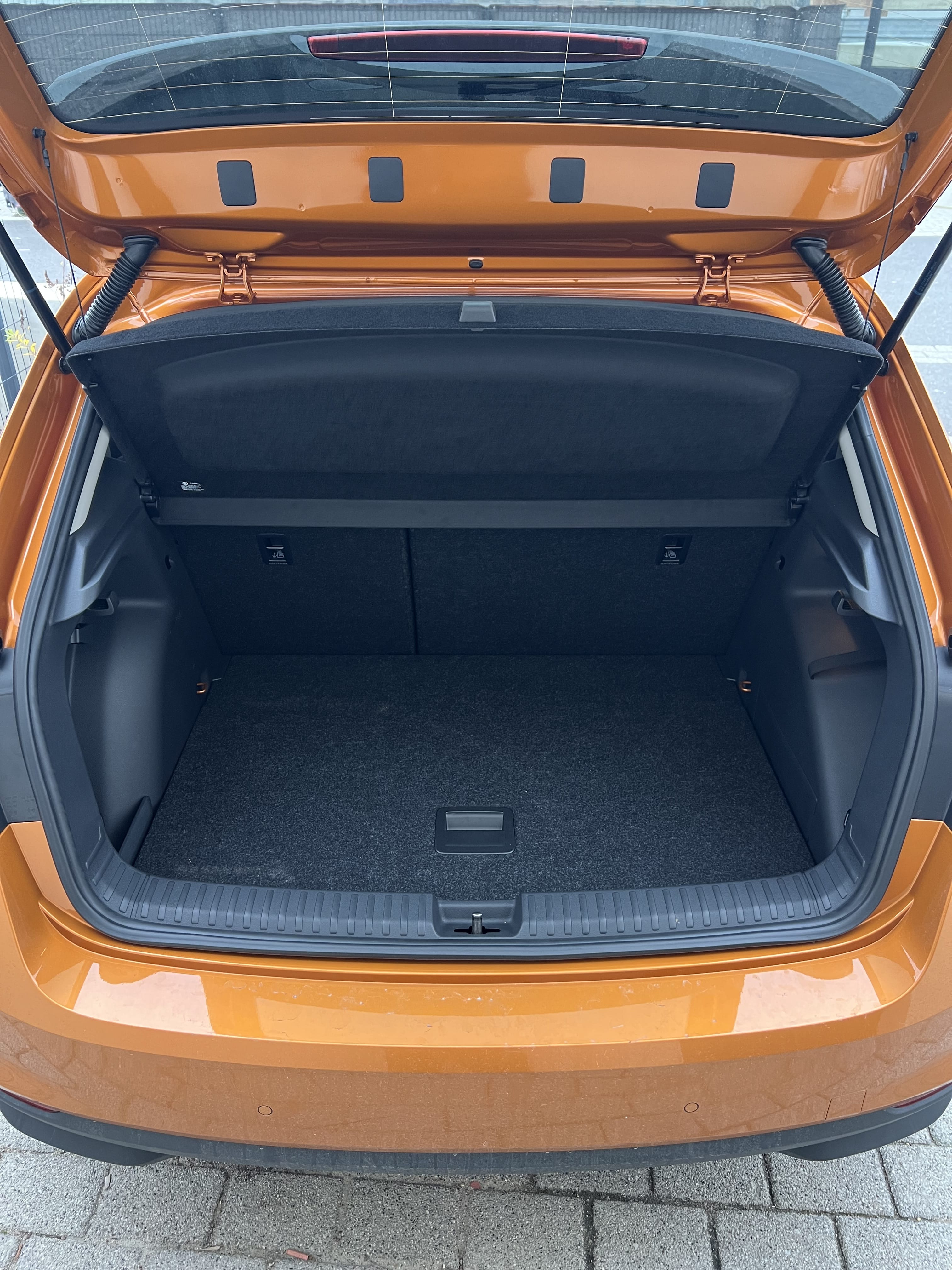 Skoda Fabia 1.0 TSI 95ch BVM5 avec Entrée audio / iPod