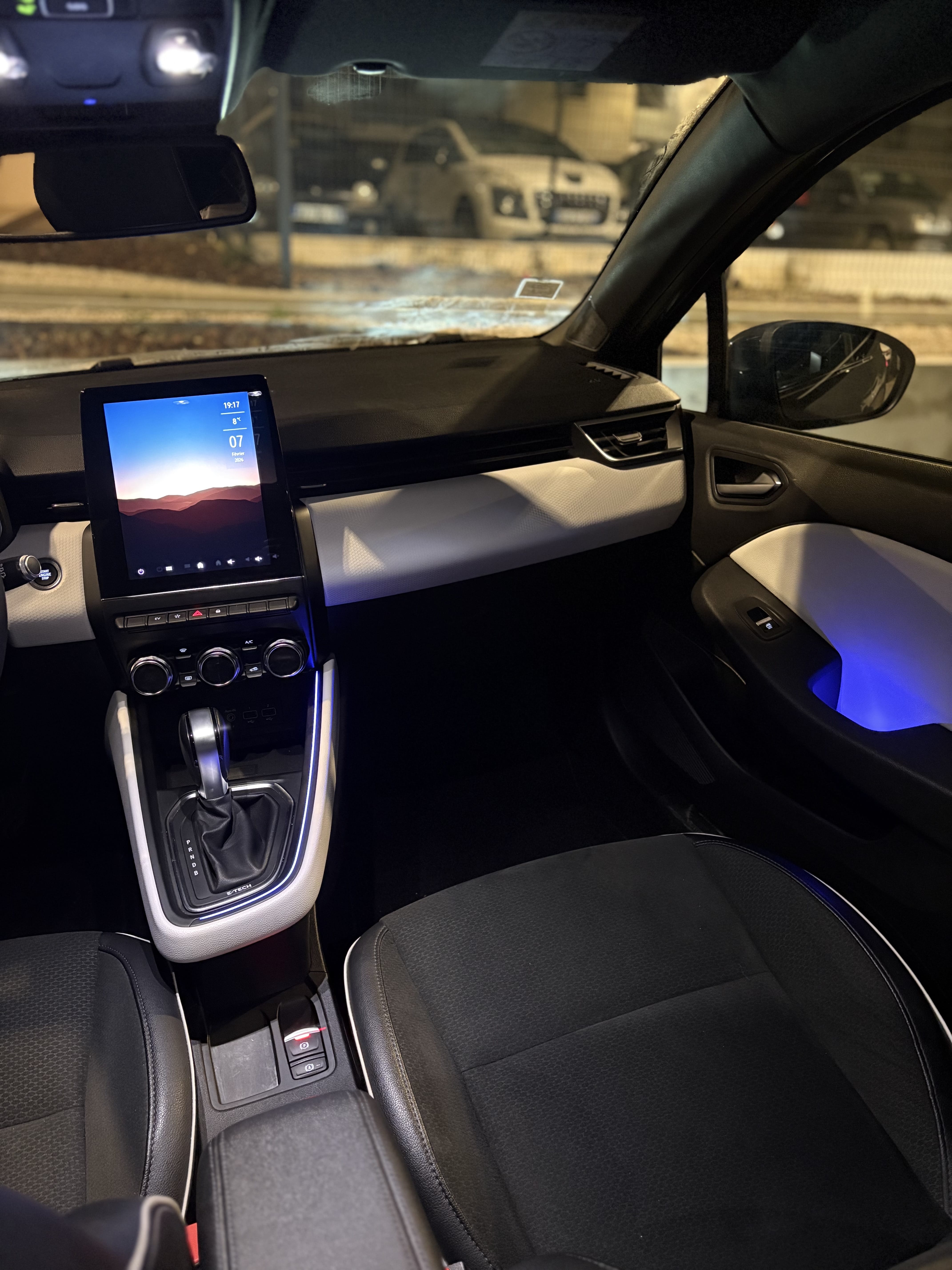 Renault Clio avec Chaines