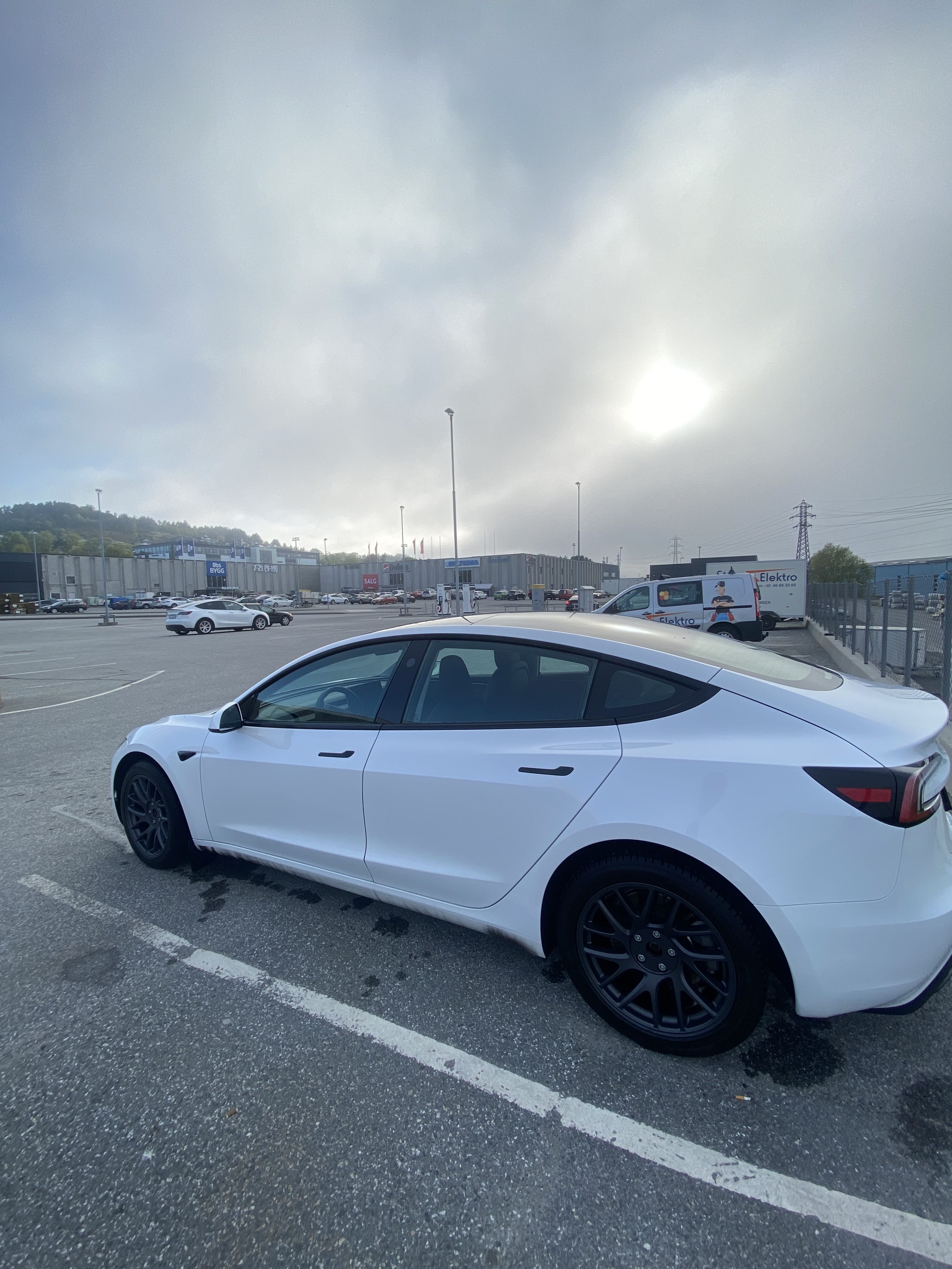 Tesla Model 3 with Air conditioning