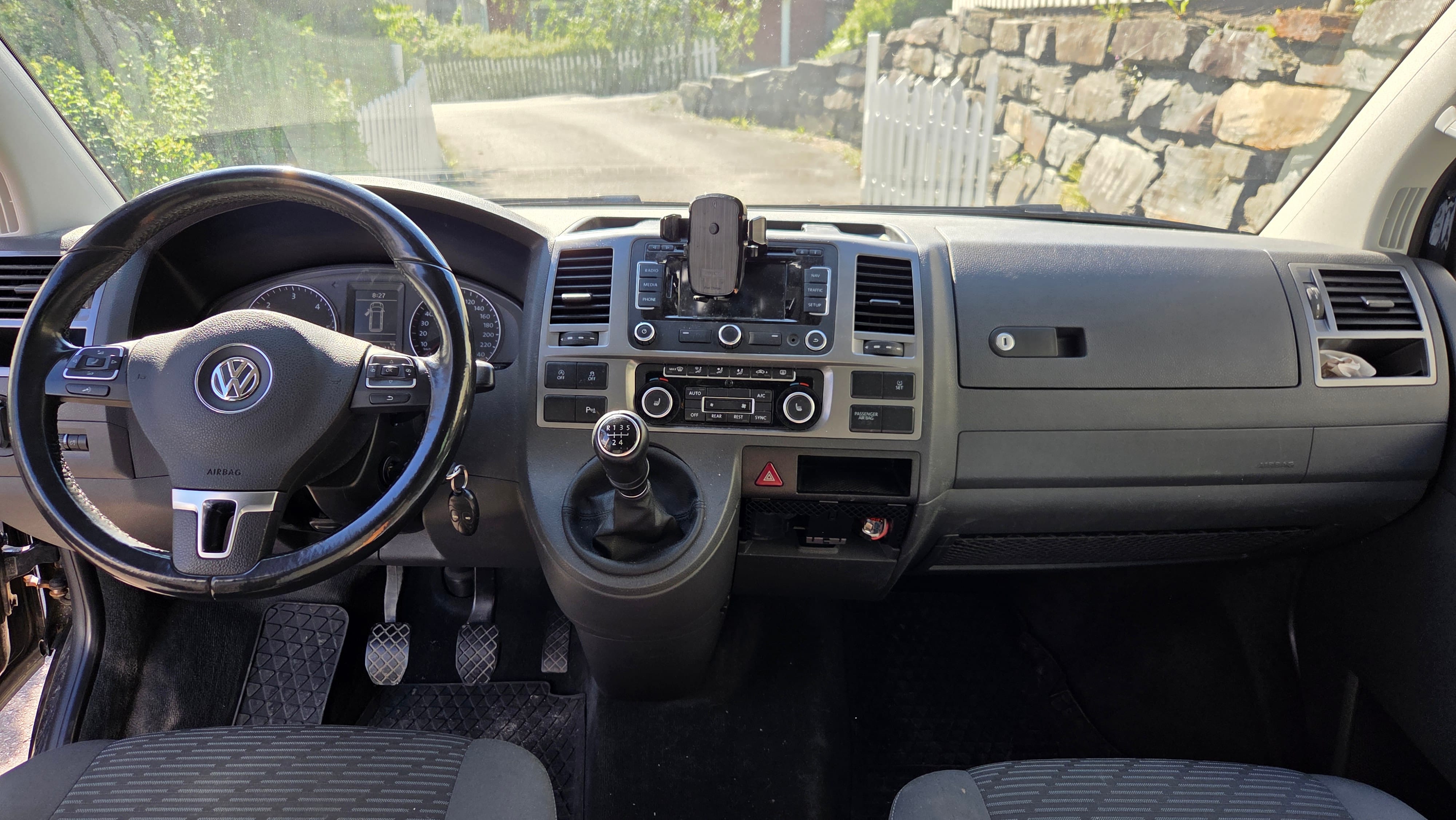 Volkswagen Multivan (romslig 7-seter) med Cruisekontroll
