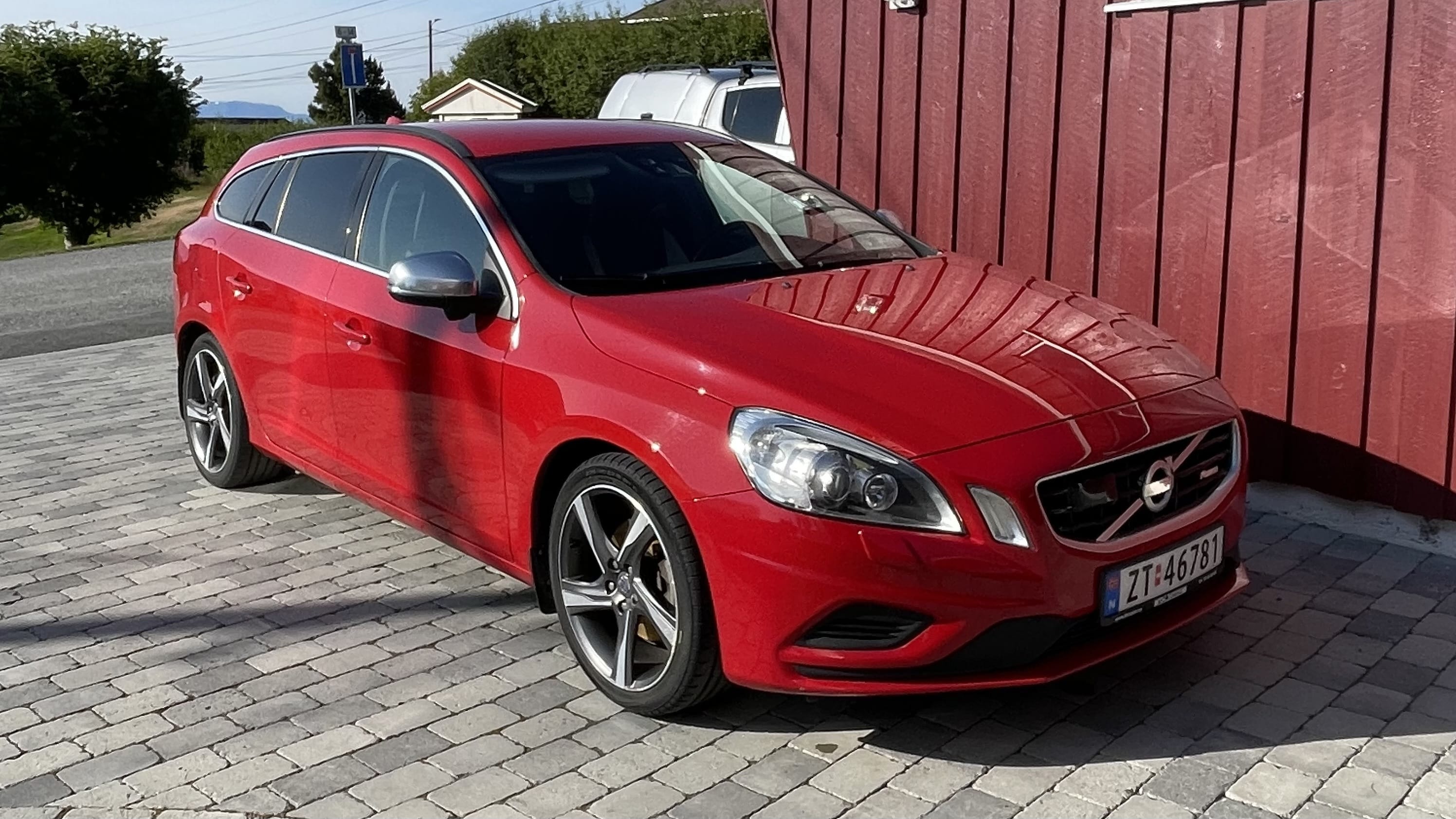Volvo V60, 2011, Blyfri 95