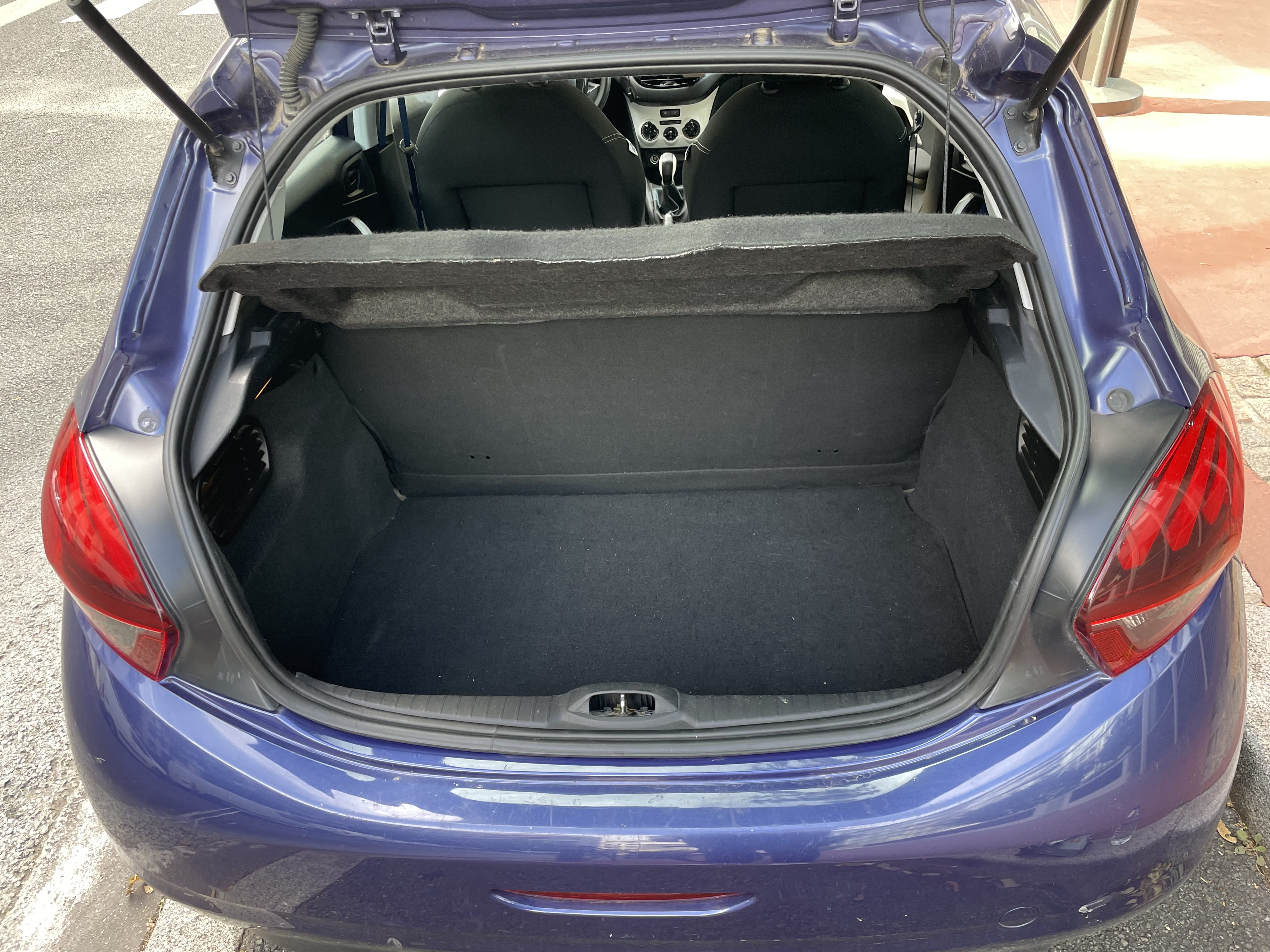 Peugeot 208 avec Audio Bluetooth