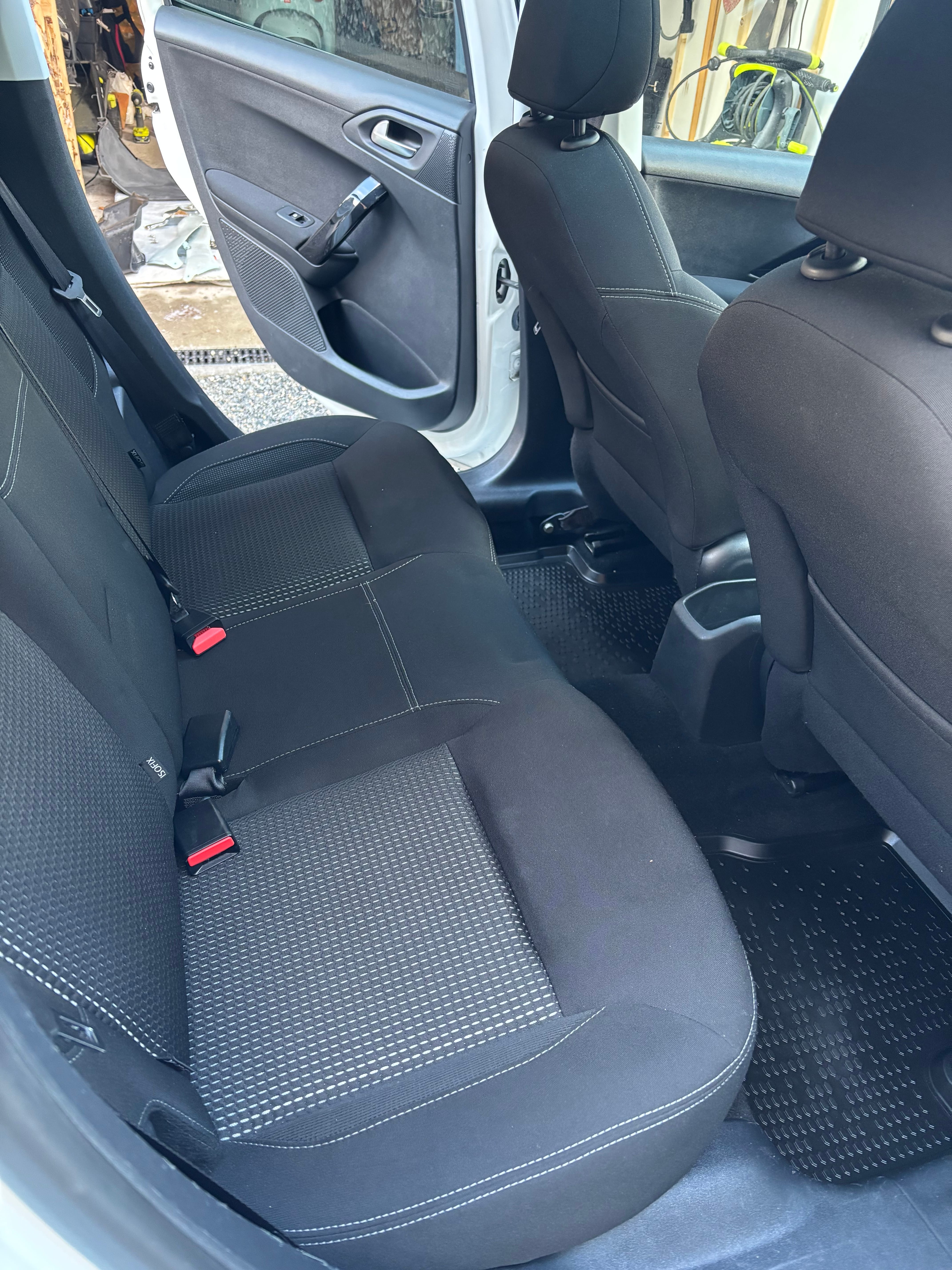 Peugeot 208 med Apple CarPlay