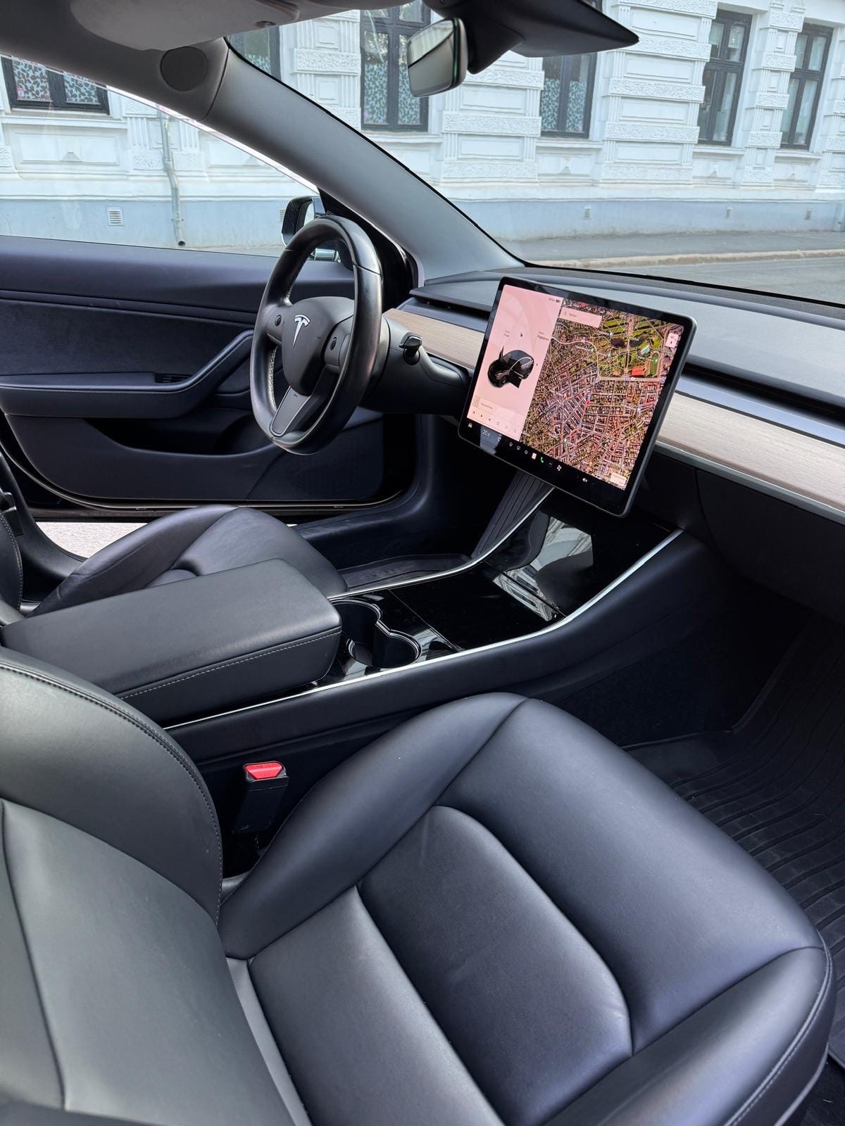 Tesla Model 3 Long Range med Cruisekontroll