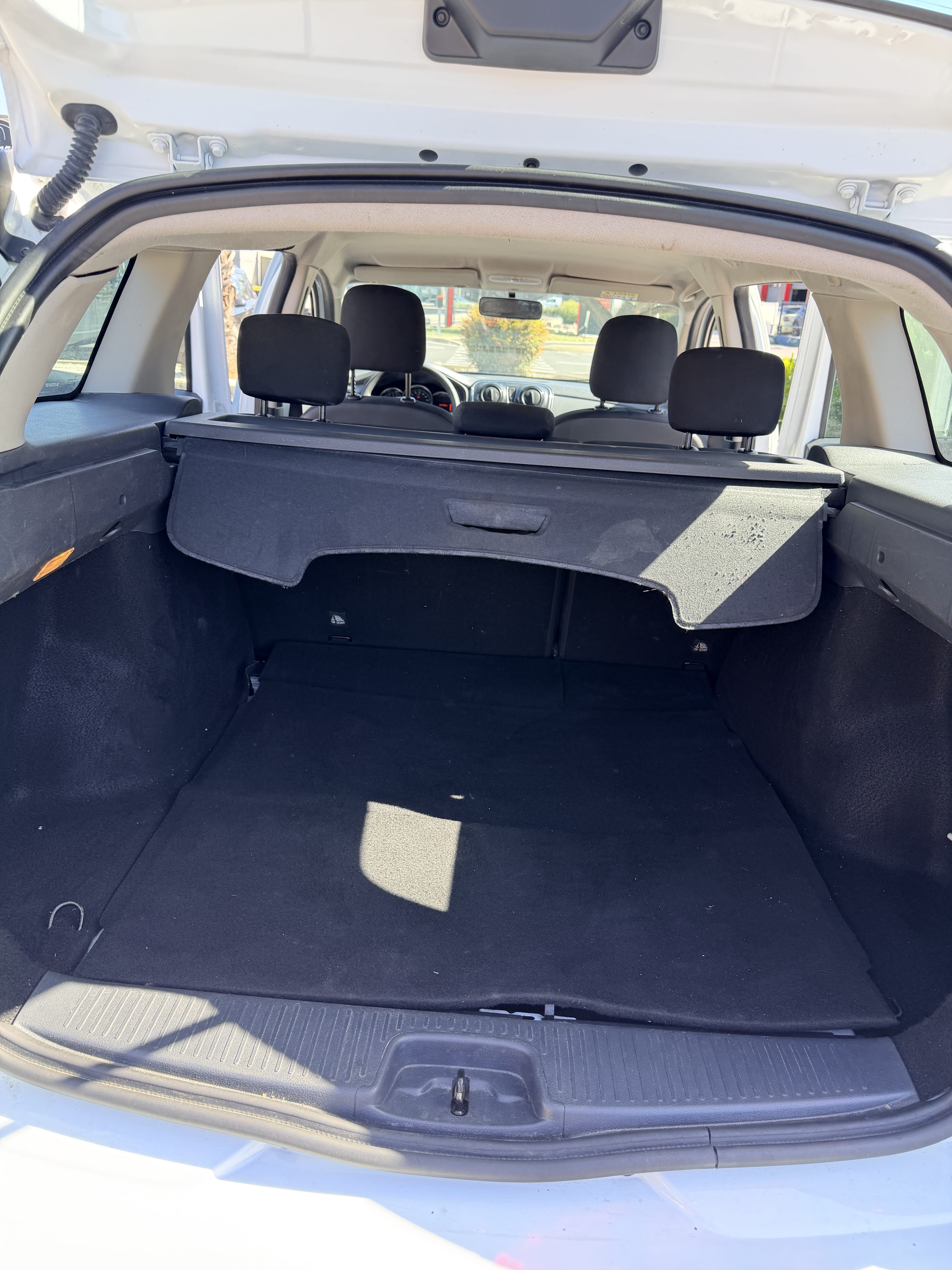 Dacia Logan MCV Break avec Autoradio