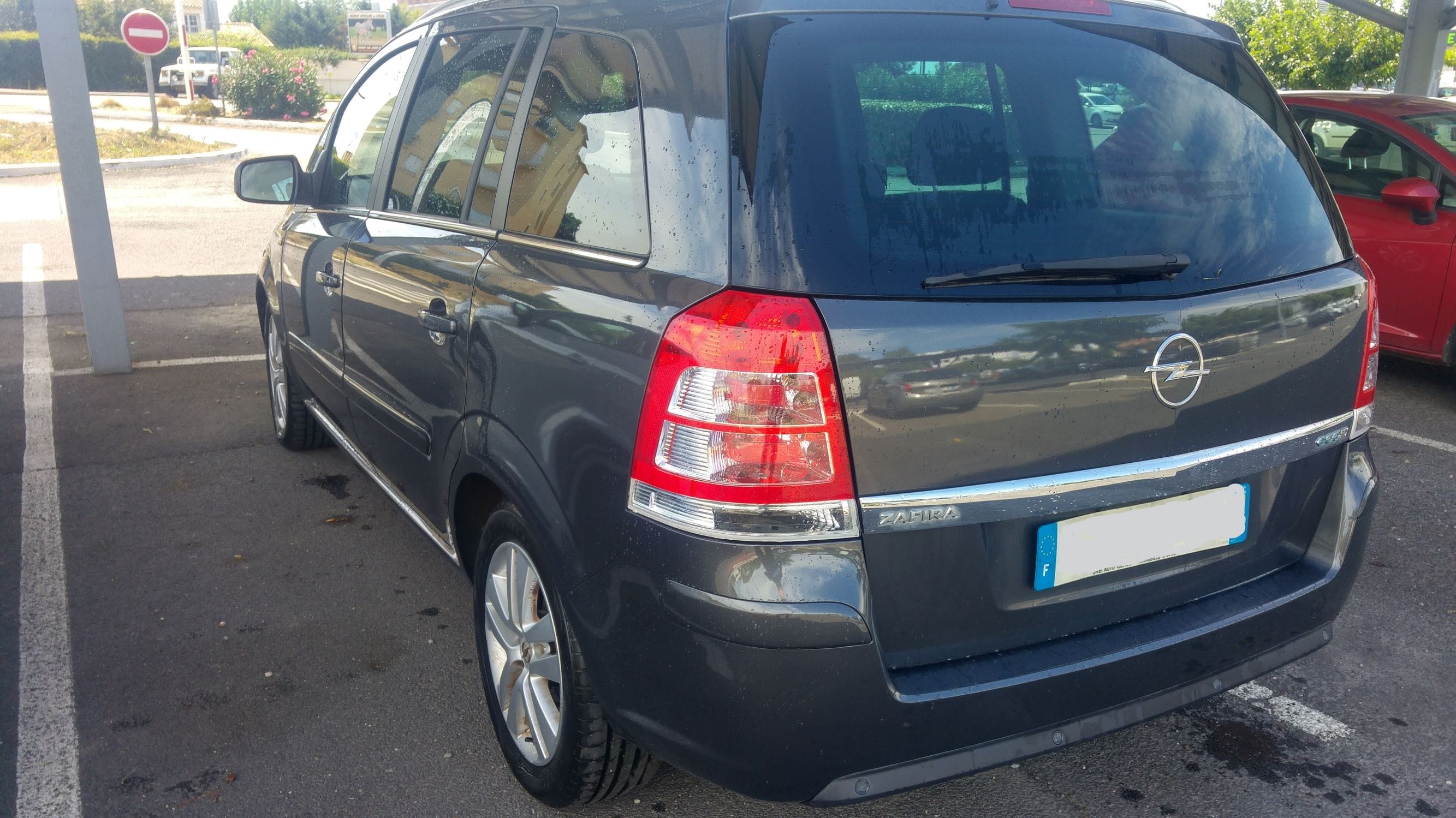 Opel Zafira avec Régulateur de vitesse