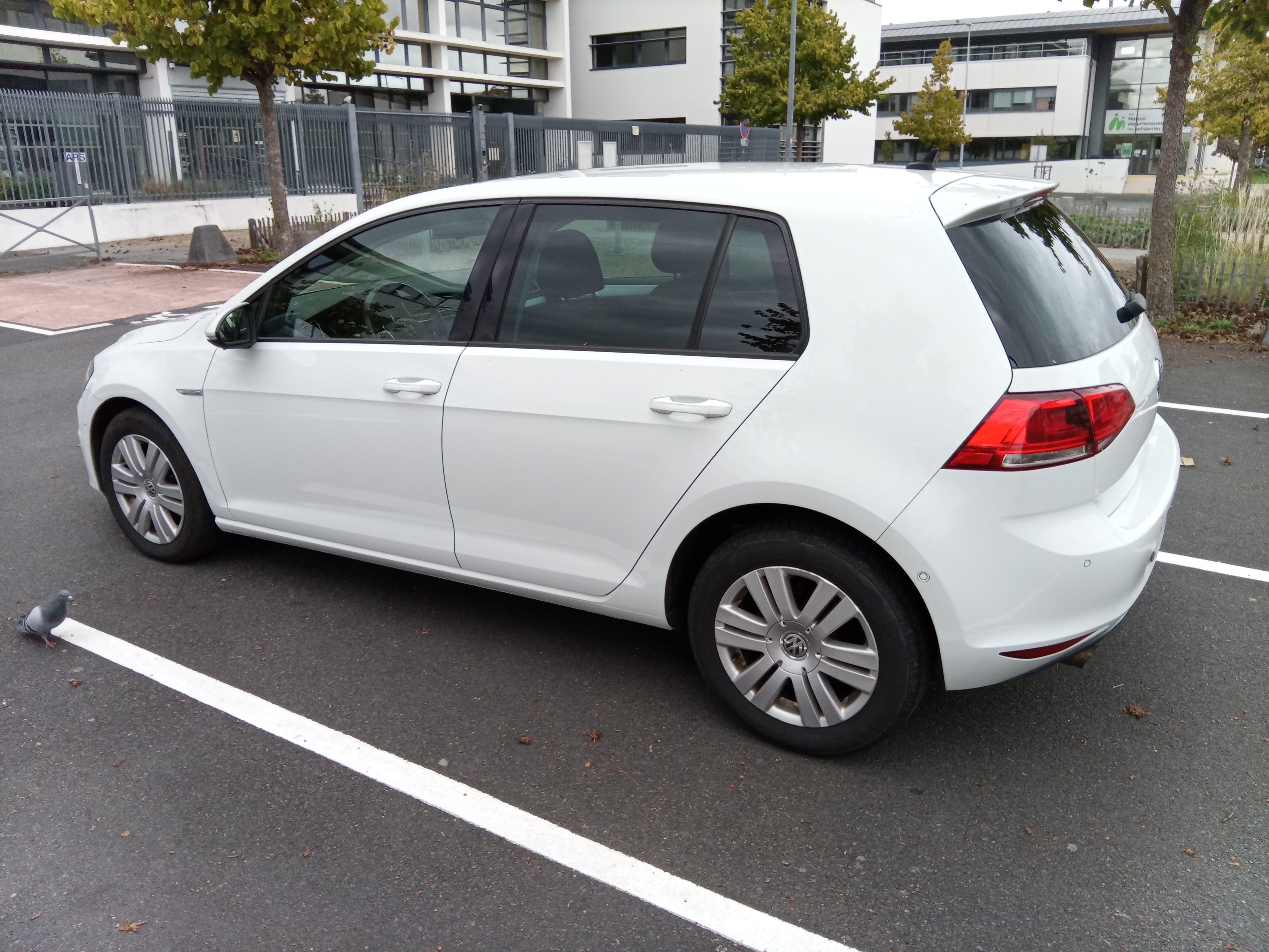 Volkswagen Golf avec Climatisation