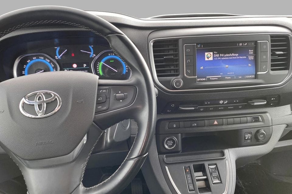 Toyota Proace Varebil med Cruisekontroll