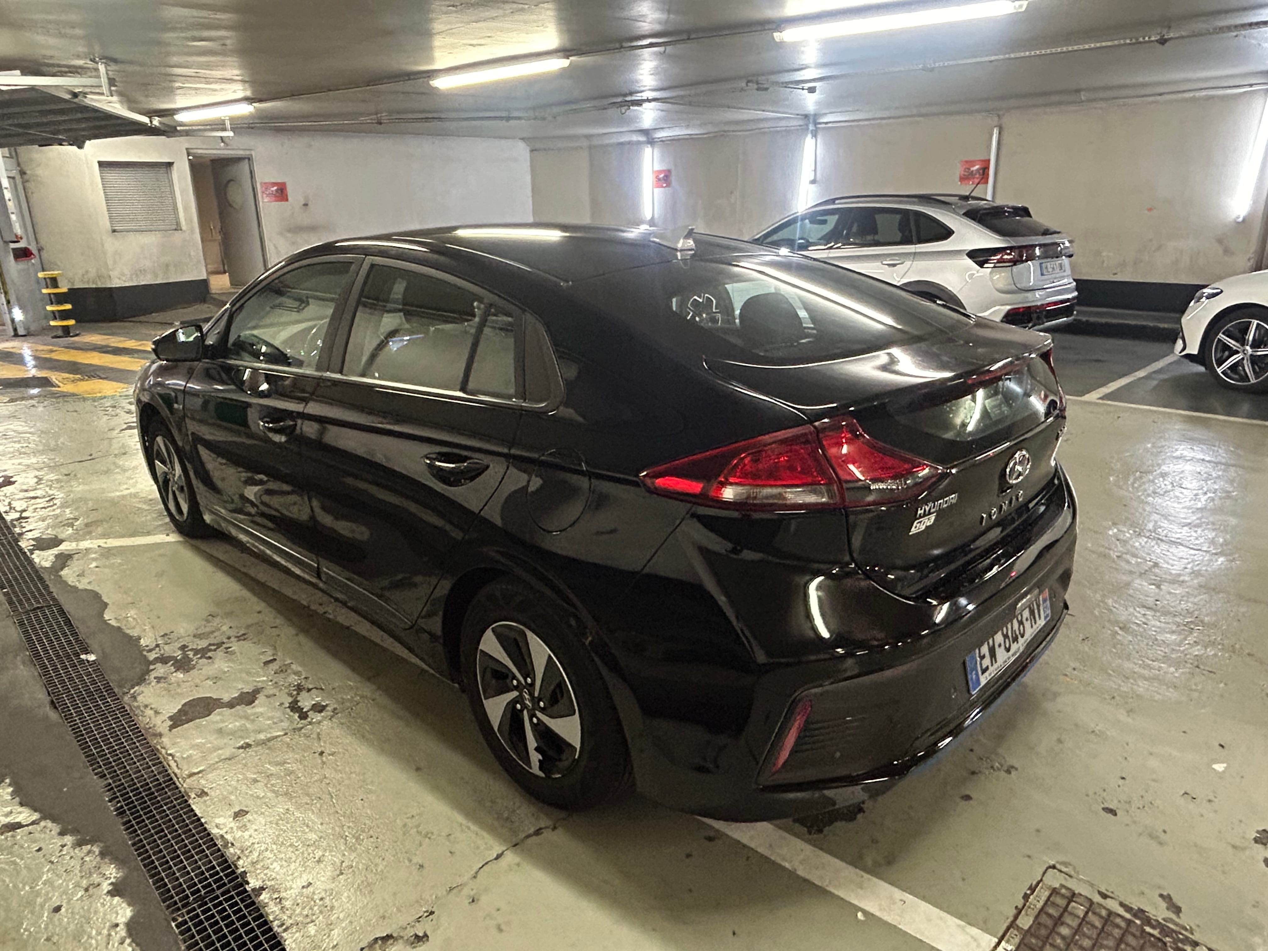 Hyundai Ioniq met Achteruitrijcamera