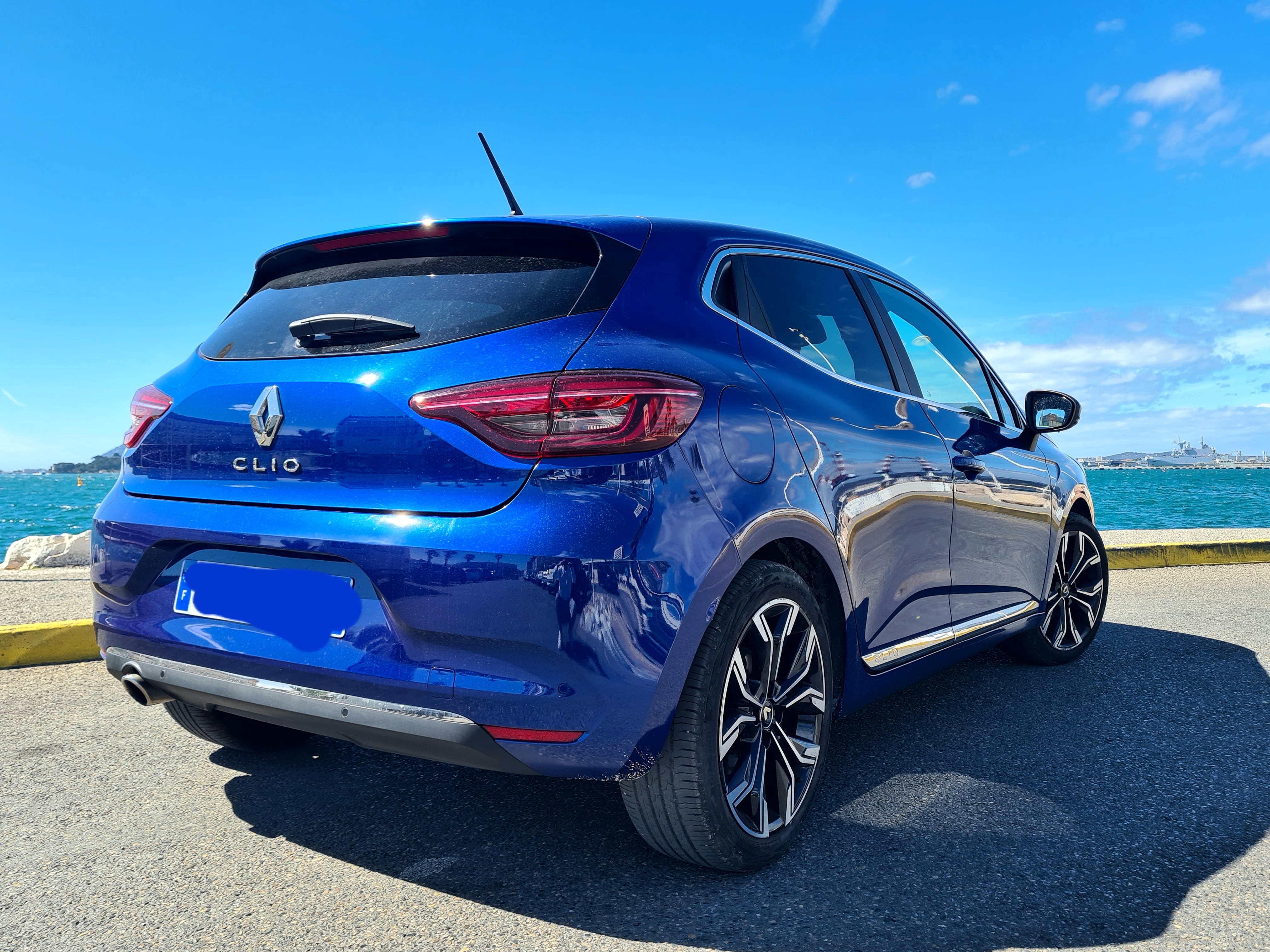 Renault Clio Intens avec GPS