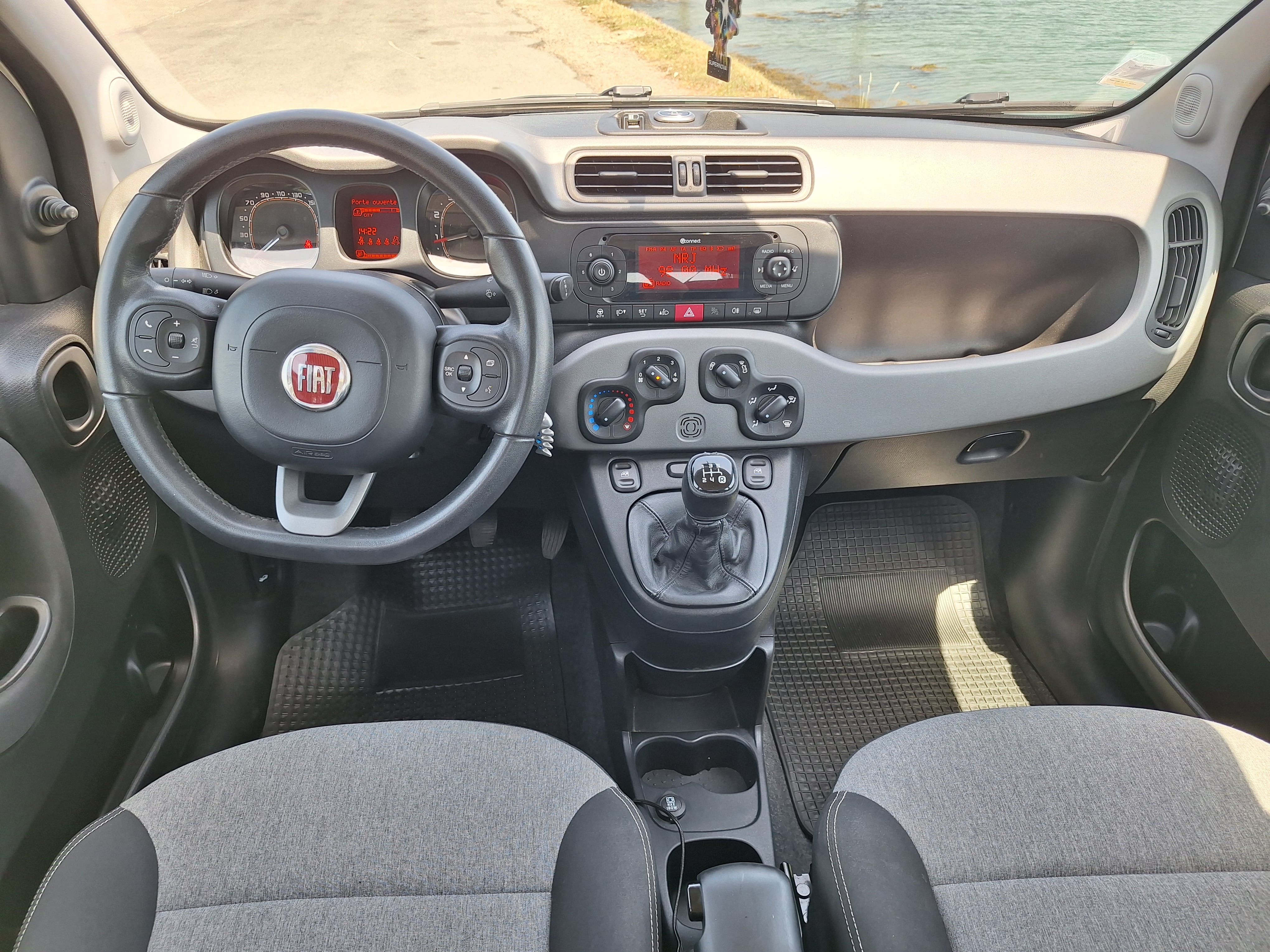 Fiat Panda 1.2l 8v 69ch avec Audio Bluetooth