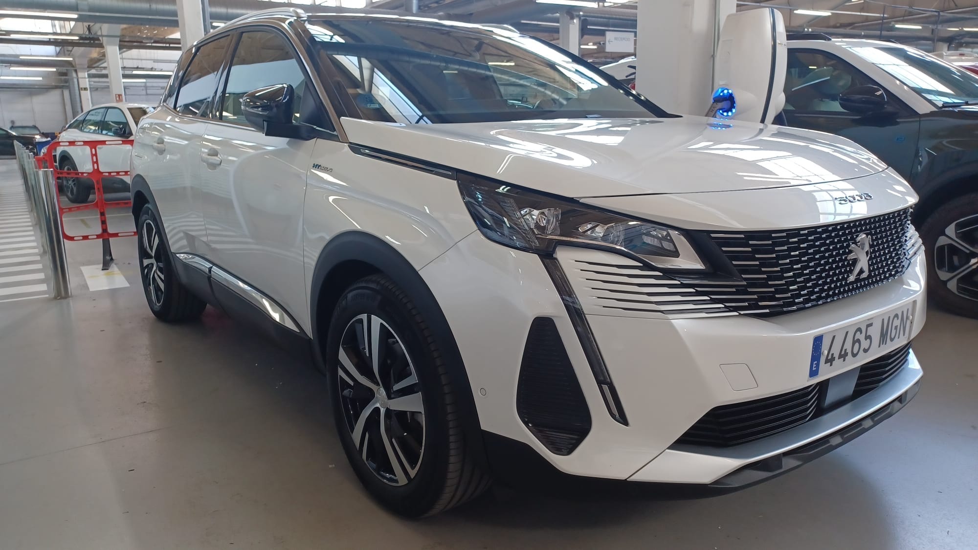 Peugeot E-3008 GT, 2023, Gasolina 95 / Eléctrico (híbrido), Automático