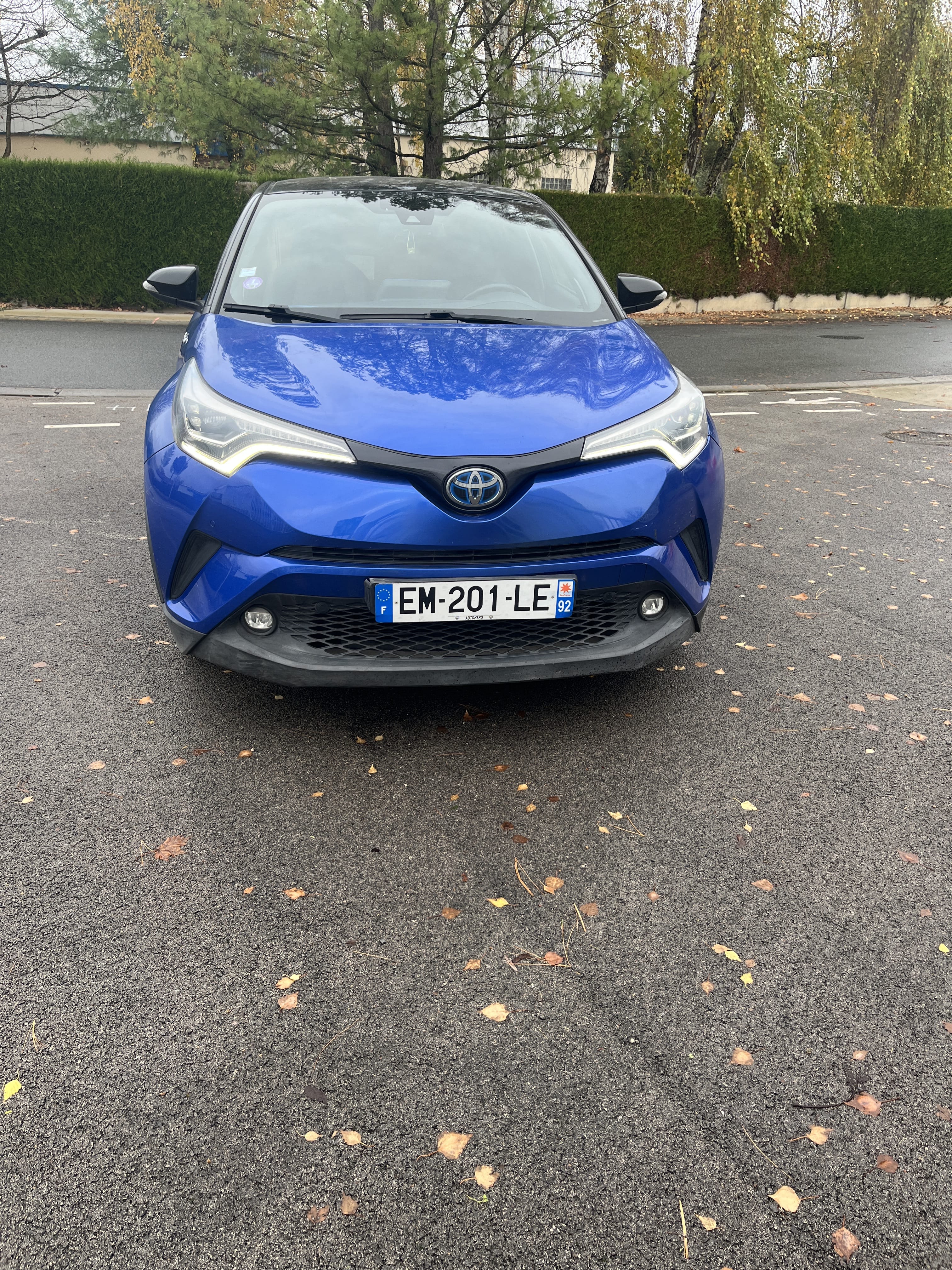 Toyota C-HR Hybrid avec Entrée audio / iPod