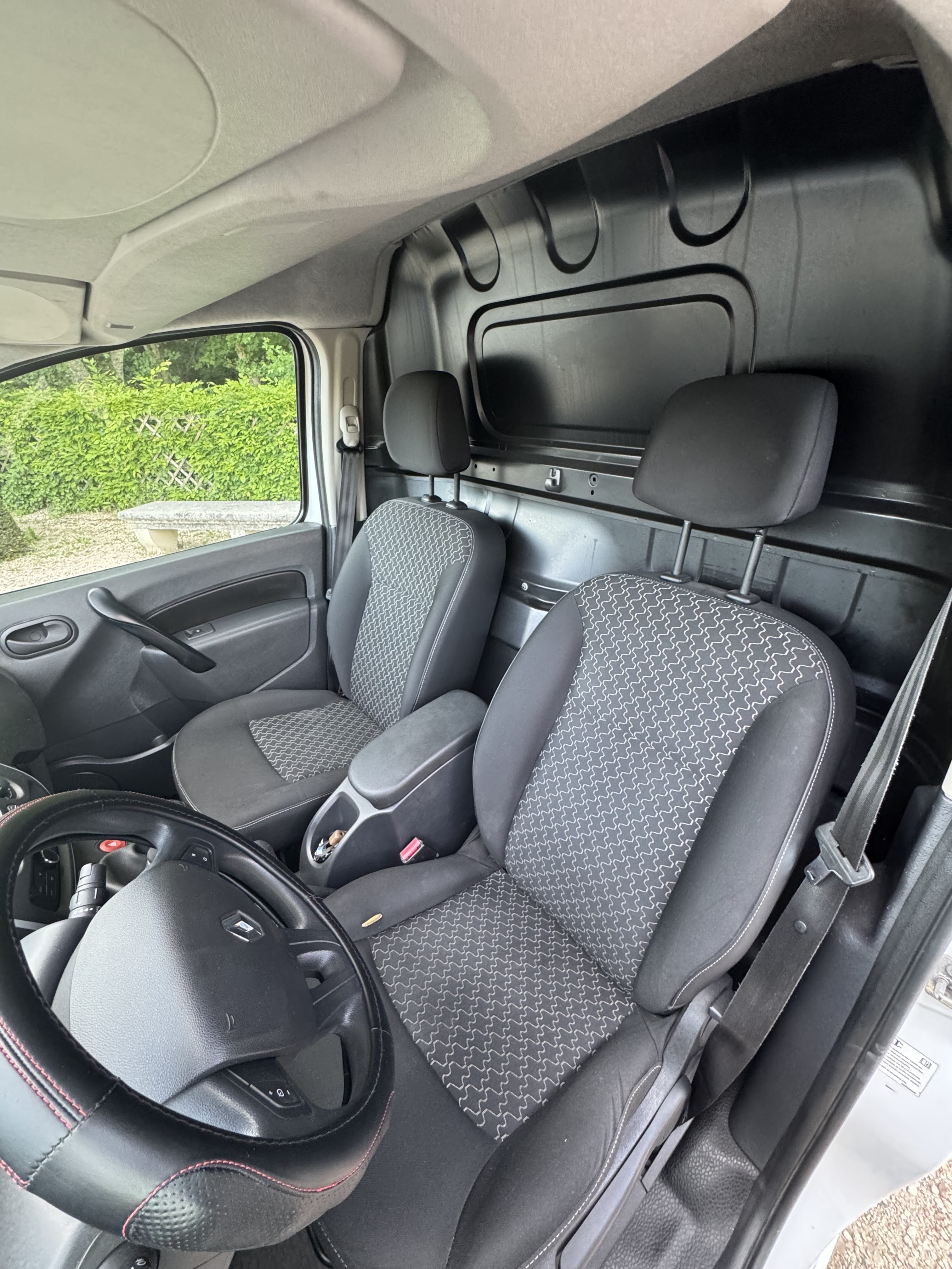 Renault Kangoo Express avec Entrée audio / iPod