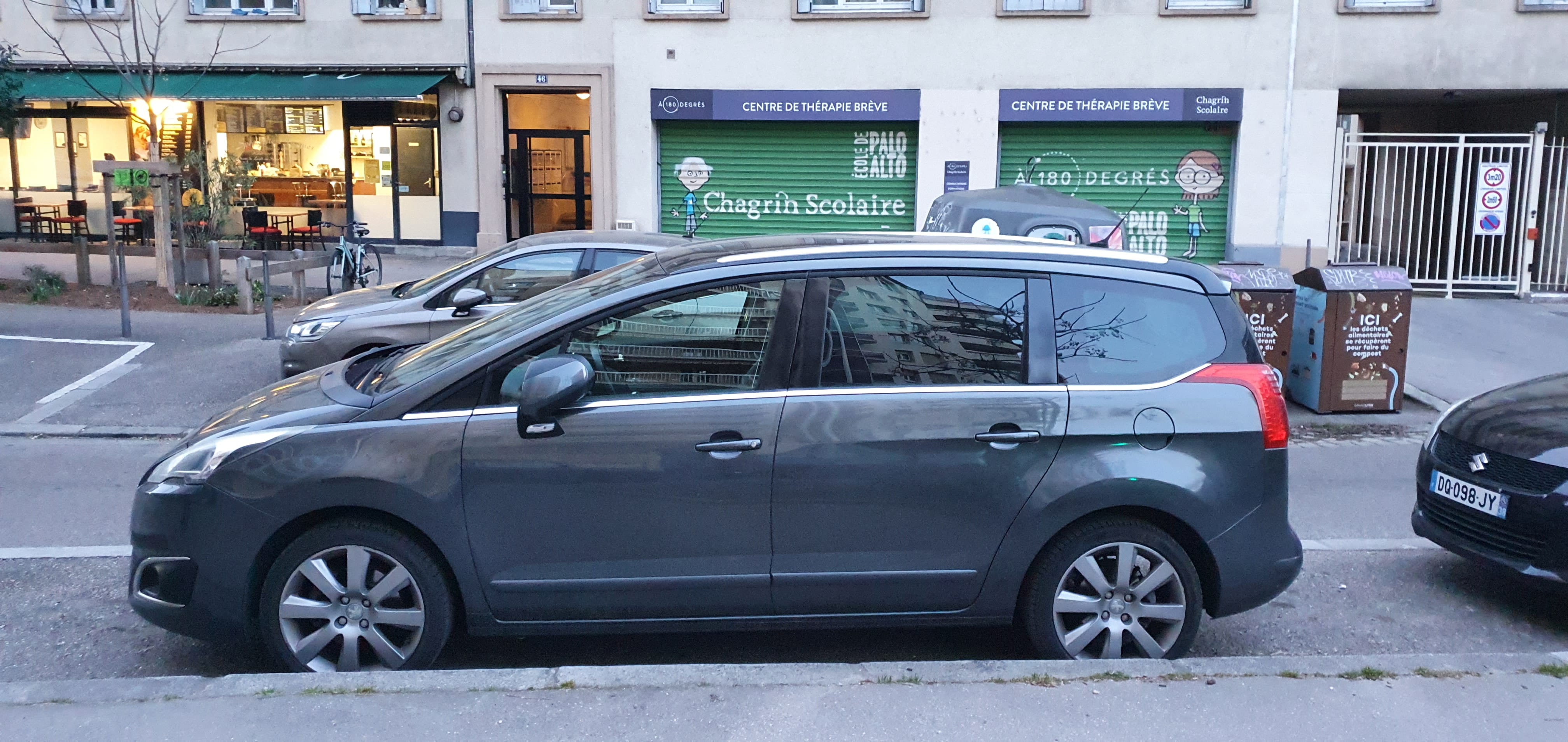 Peugeot 5008 avec Climatisation