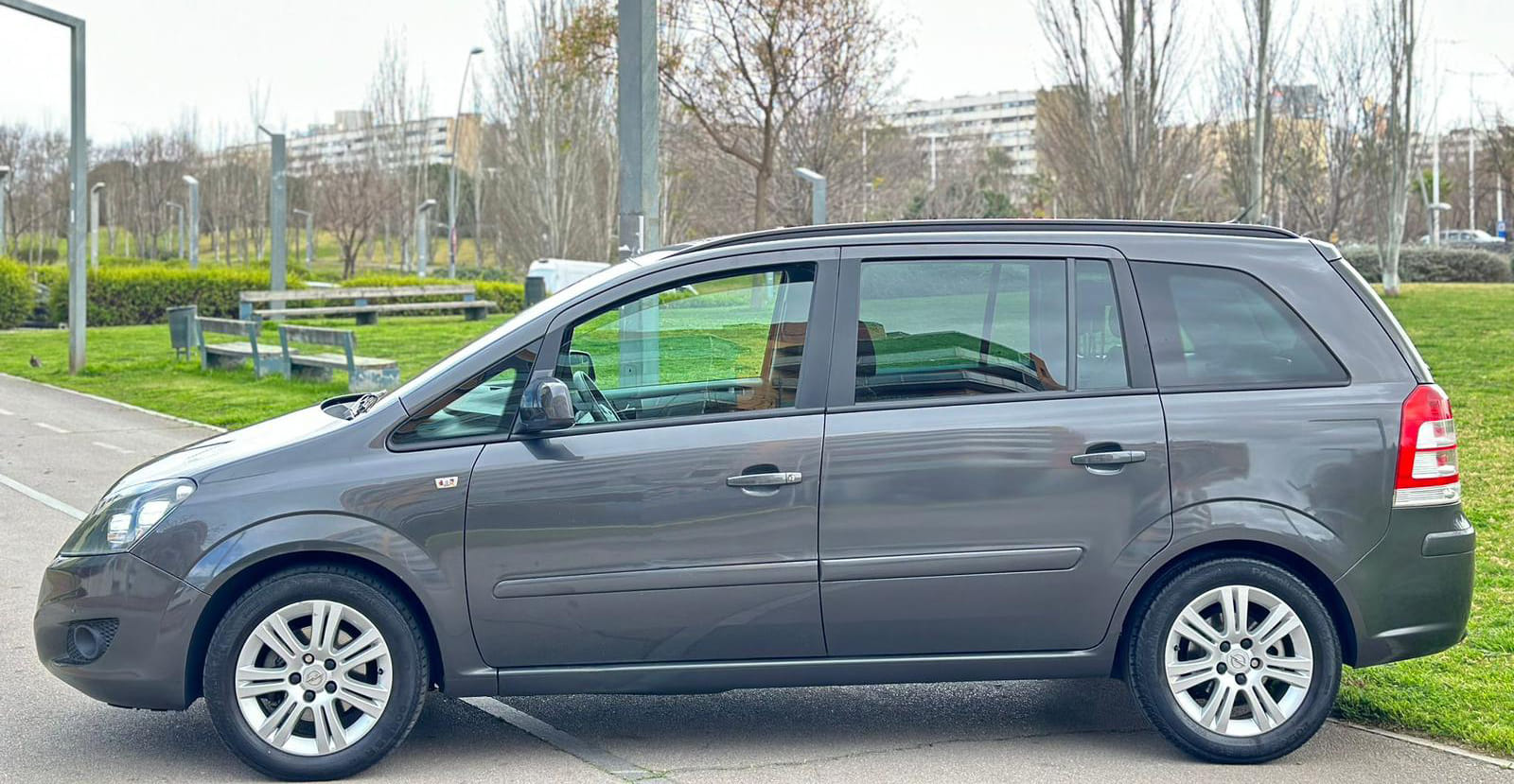 Opel Zafira Connect GPS 7plz con Aire acondicionado