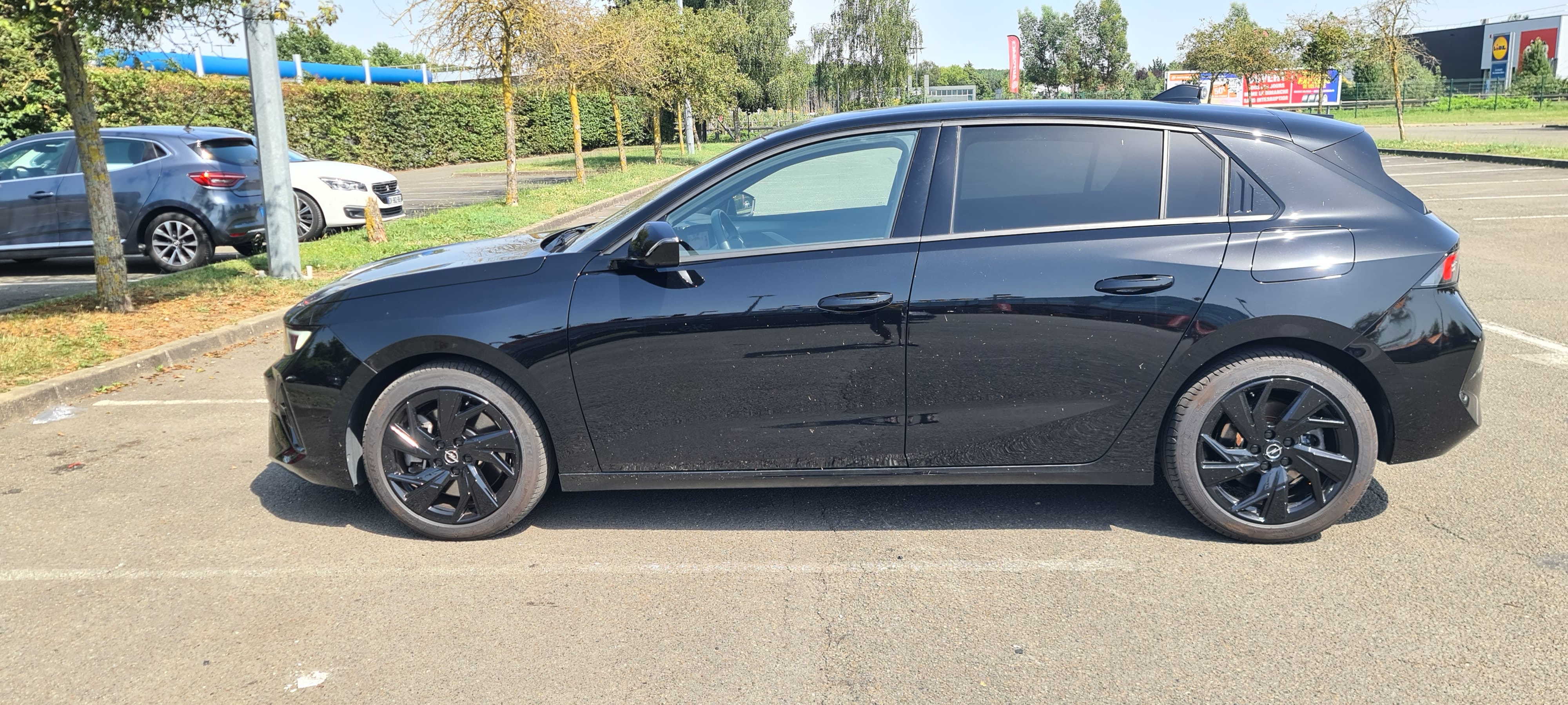 Opel Astra Hybride avec Climatisation