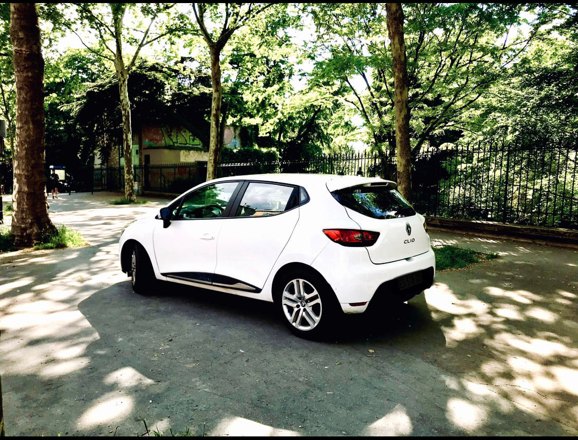 Renault Clio ES035 avec Audio Bluetooth