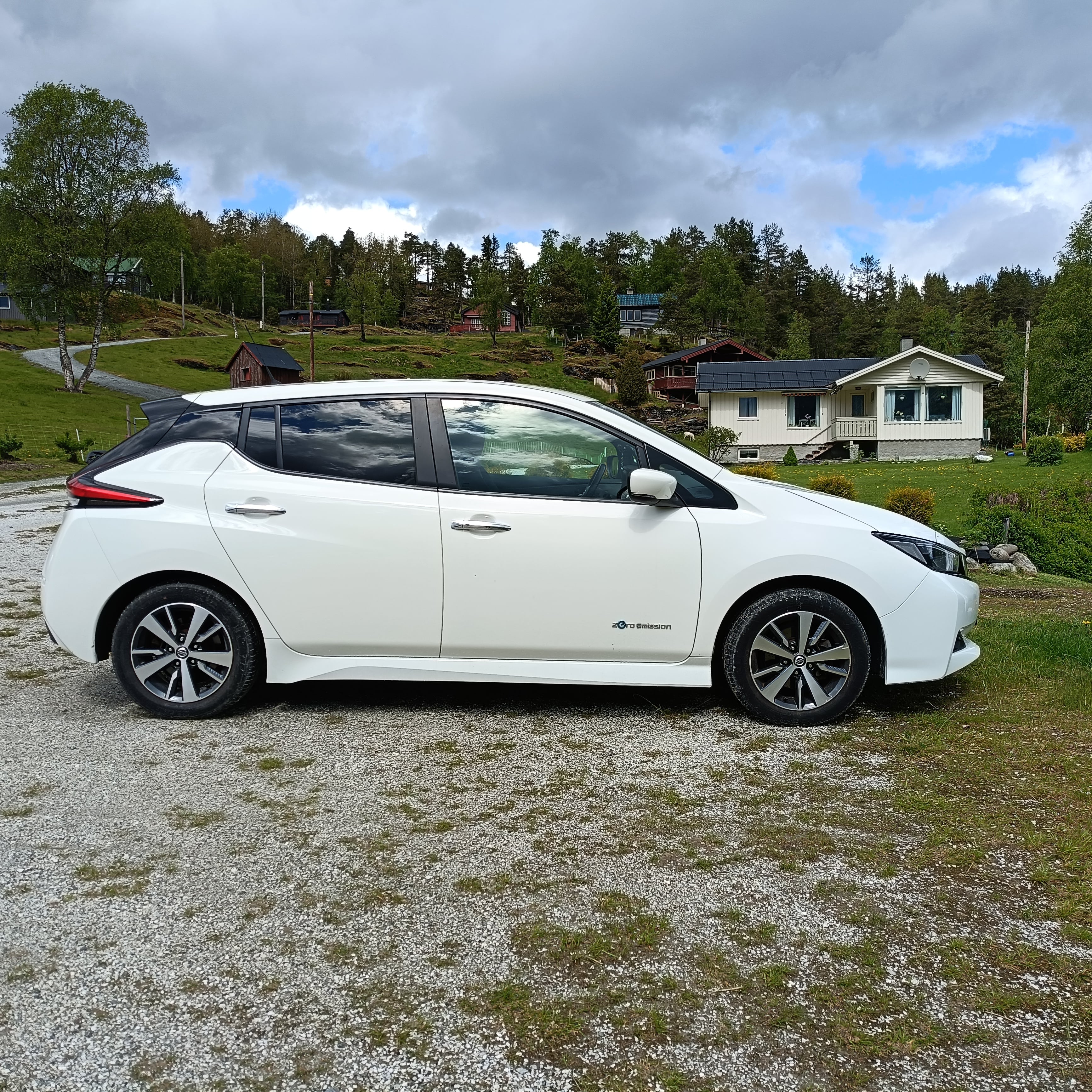 Nissan Leaf med Bluetooth audio