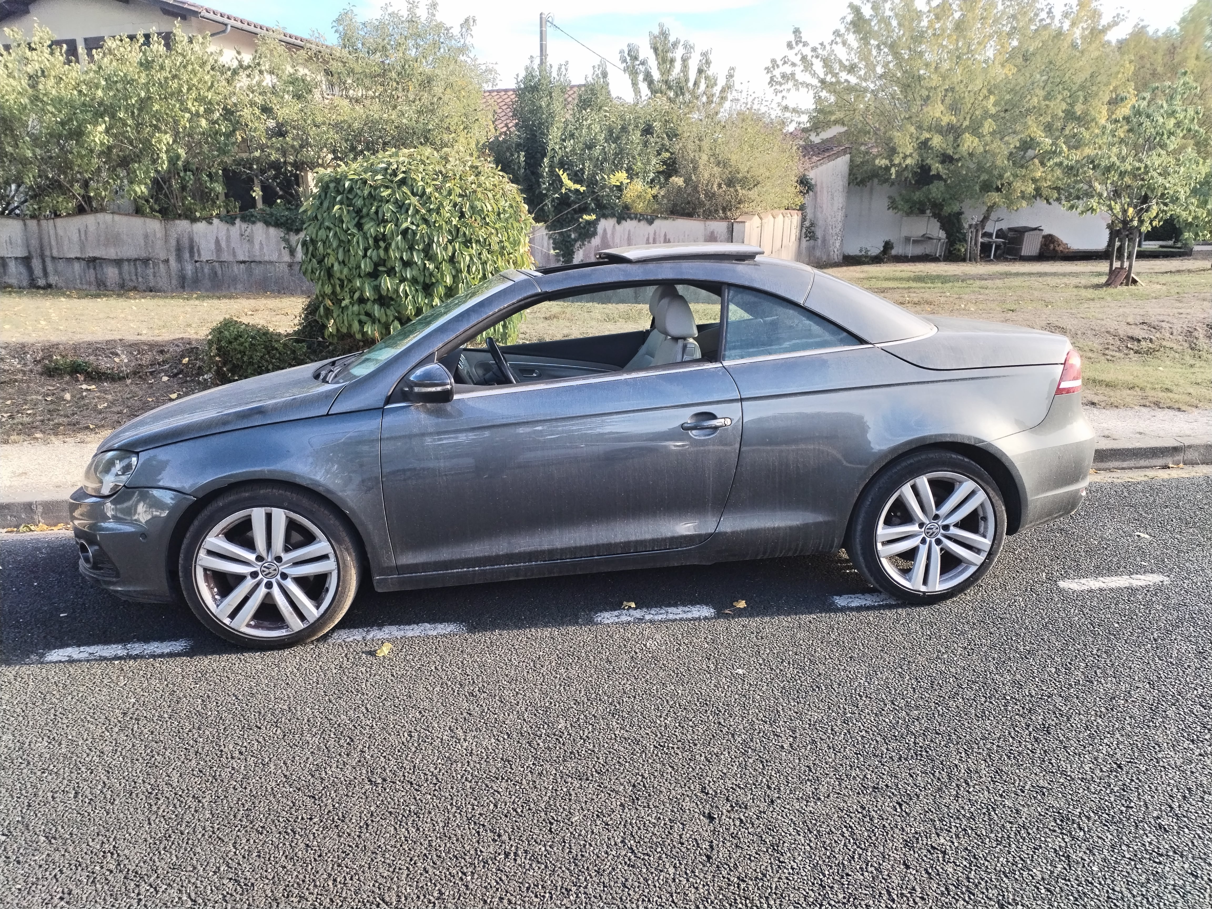 Volkswagen Eos coupé cabriolet met GPS