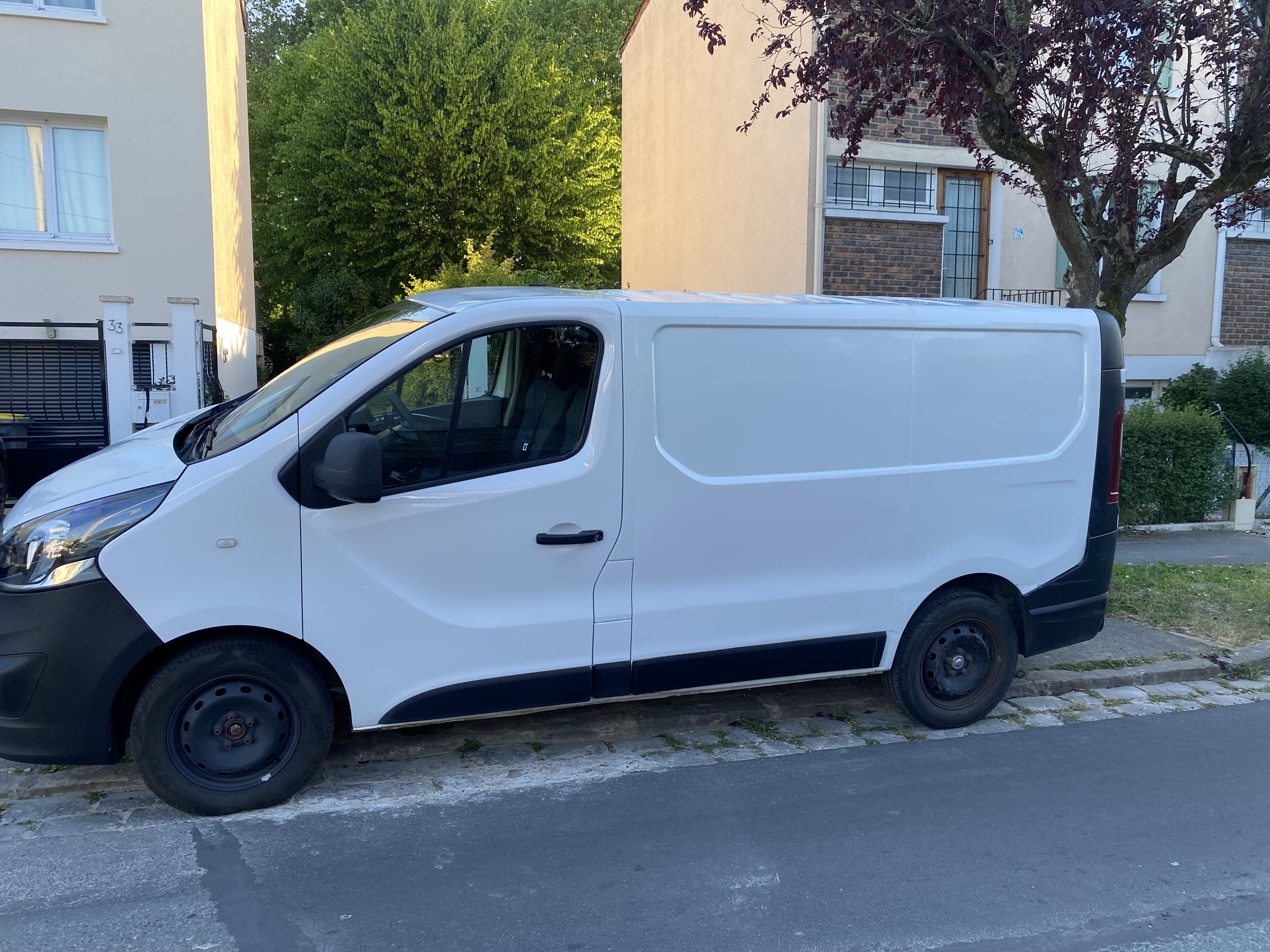 Opel Vivaro avec Climatisation