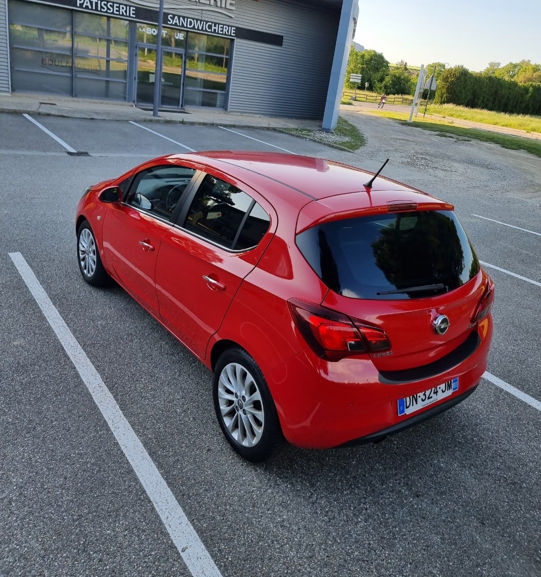 Opel Corsa avec GPS
