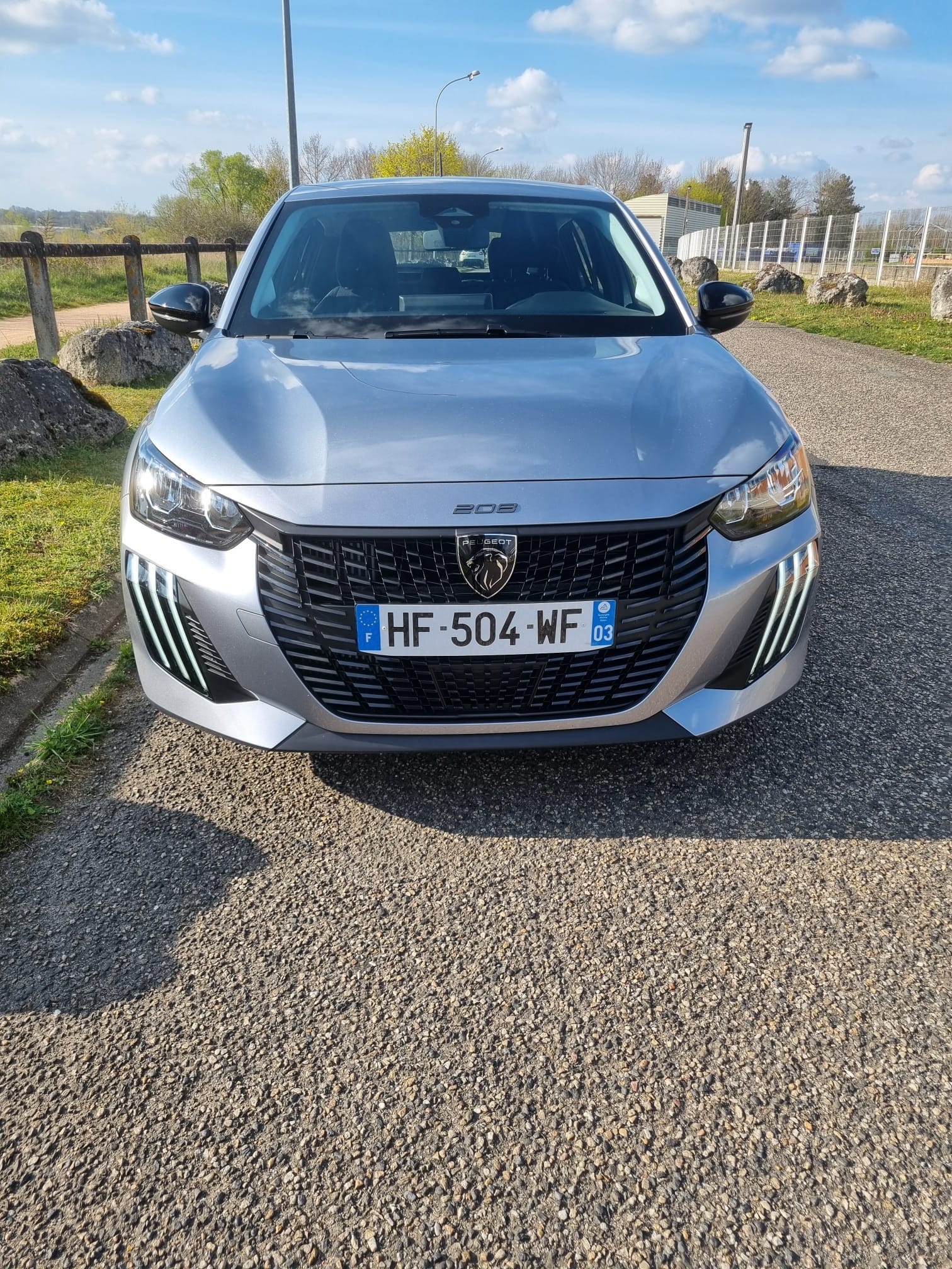 Peugeot 208, 2025, Essence 95