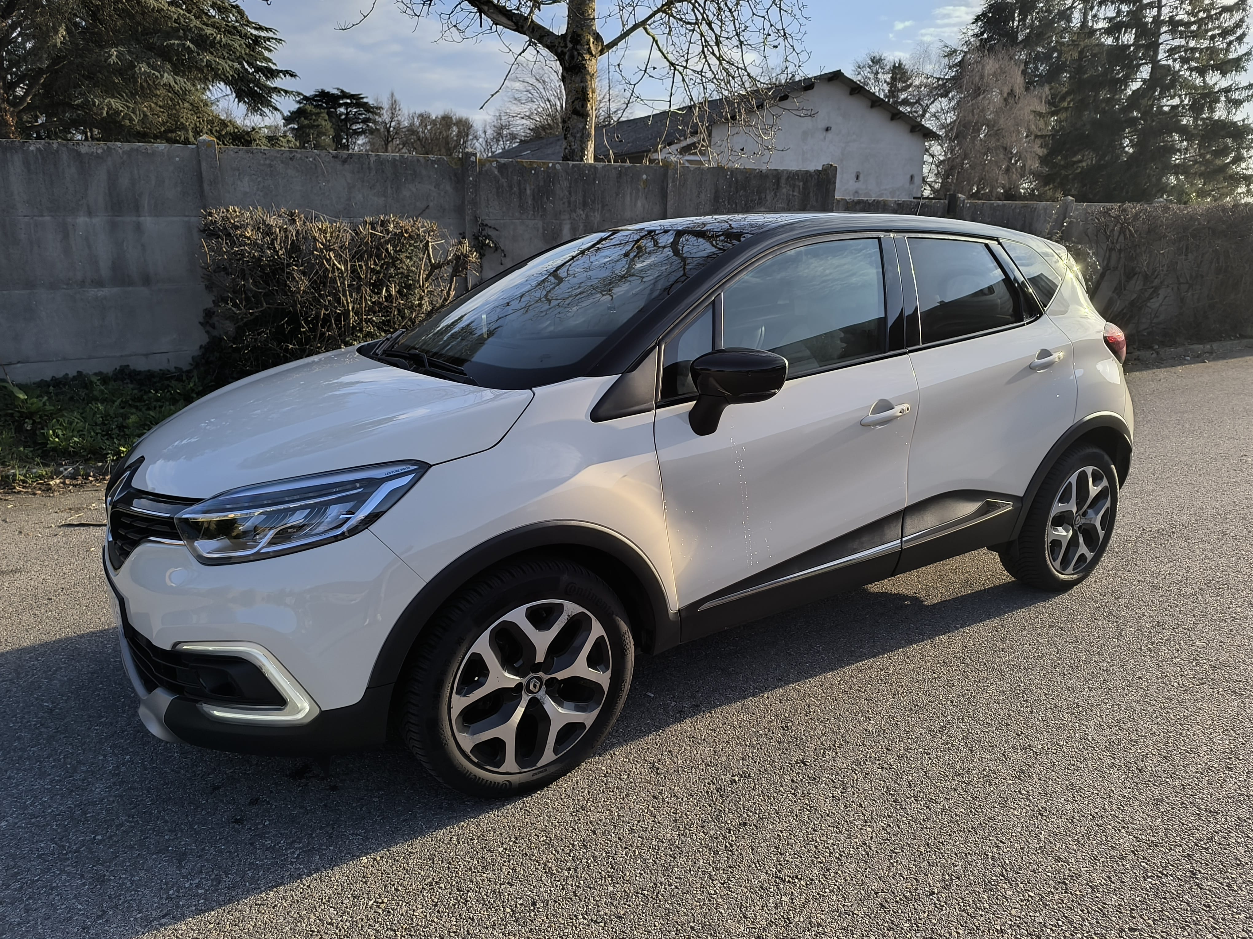 Renault Captur 1.5 DCi 90 CV avec Port USB