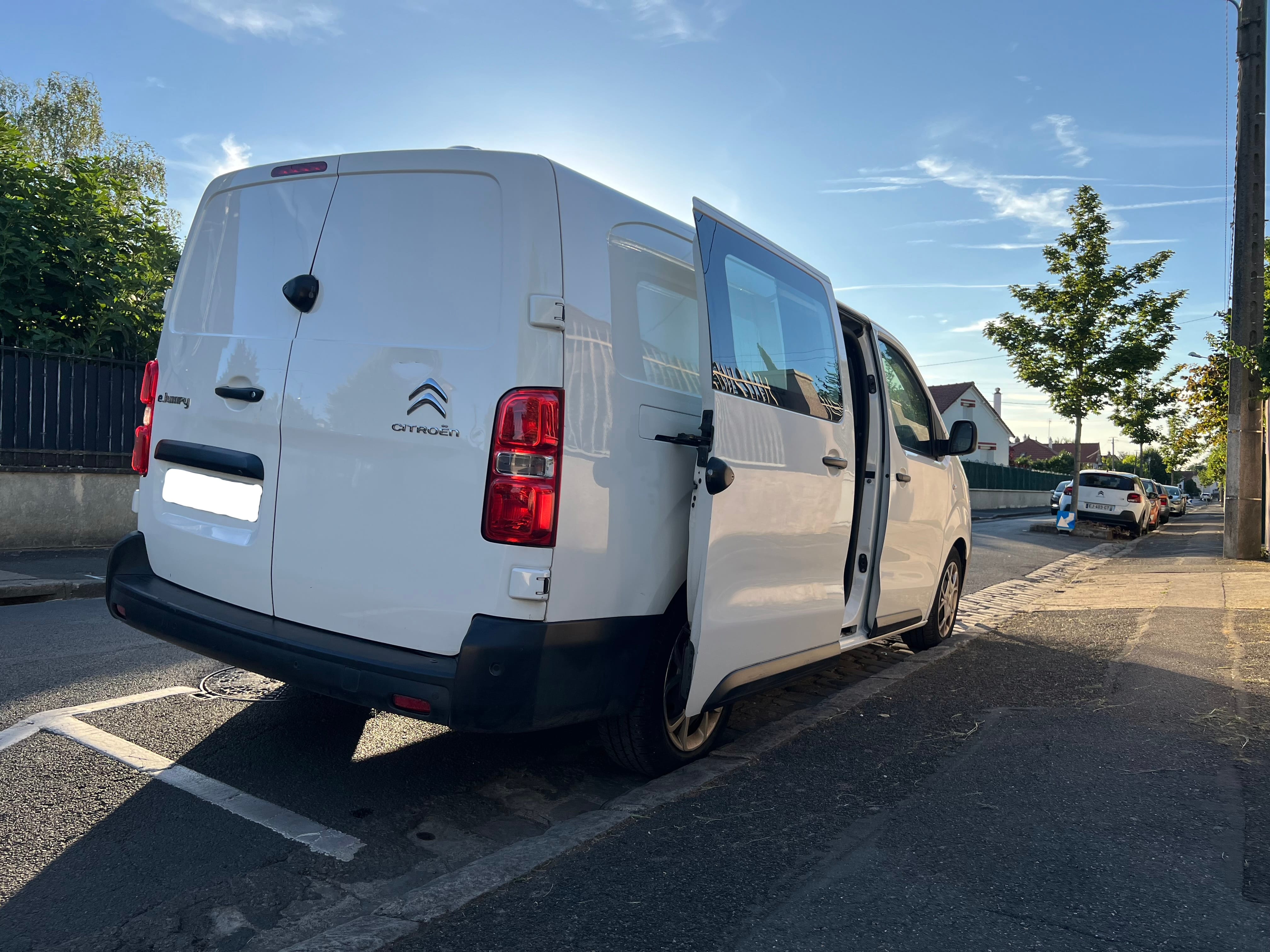 Citroen Ë-Jumpy XL 75 kWh | stationnement gratuit Paris avec Régulateur de vitesse